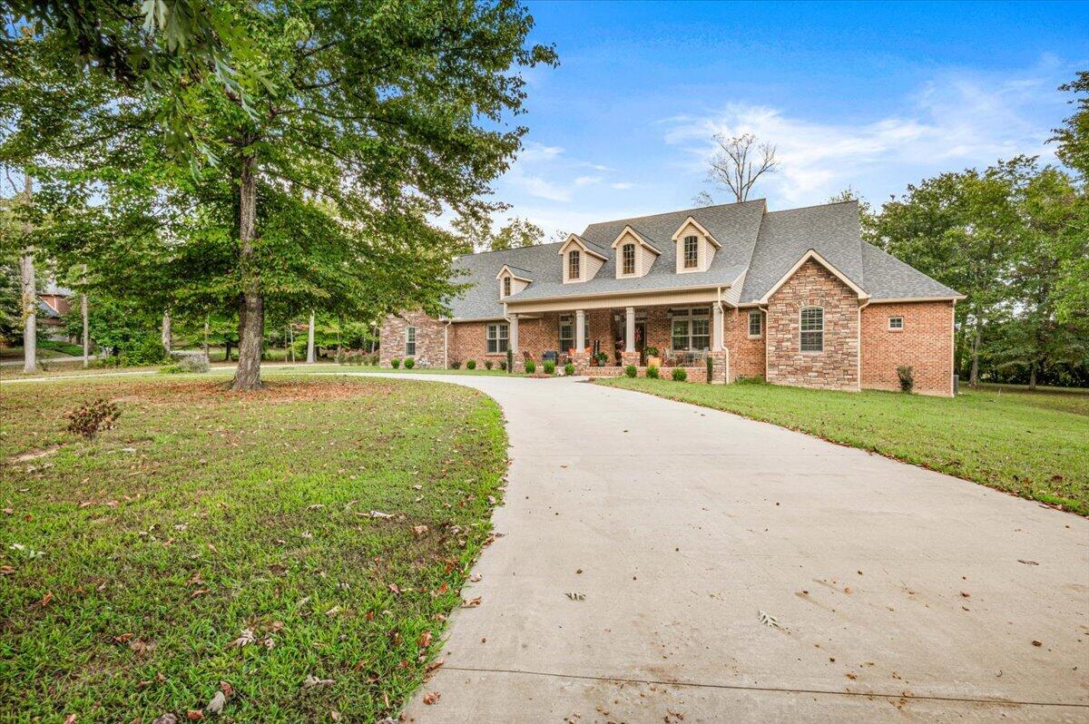 306 Combs Circle Property Photo 10