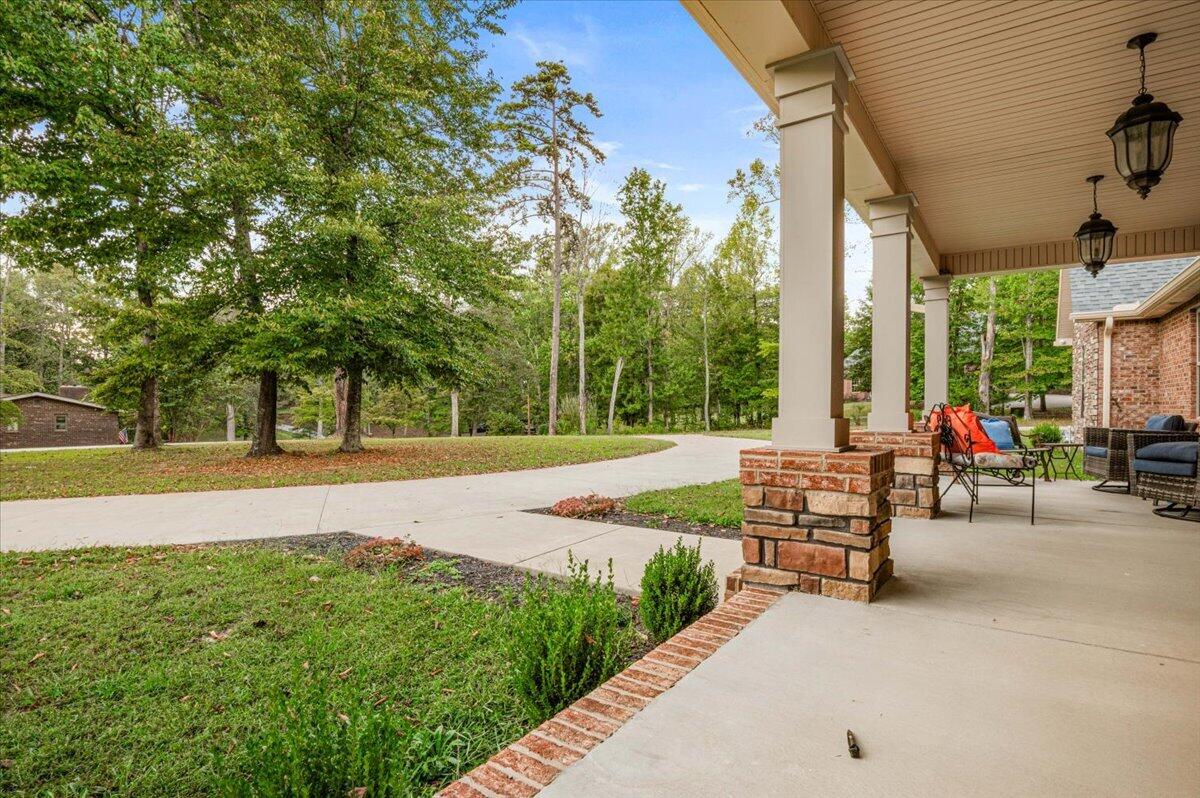 306 Combs Circle Property Photo 13