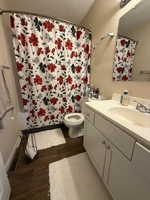 1711 Irvine Road Property Photo 7