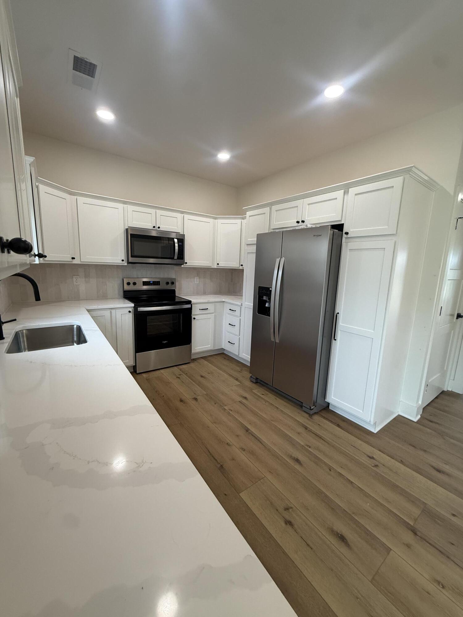 148 Patchen Drive Property Photo 7