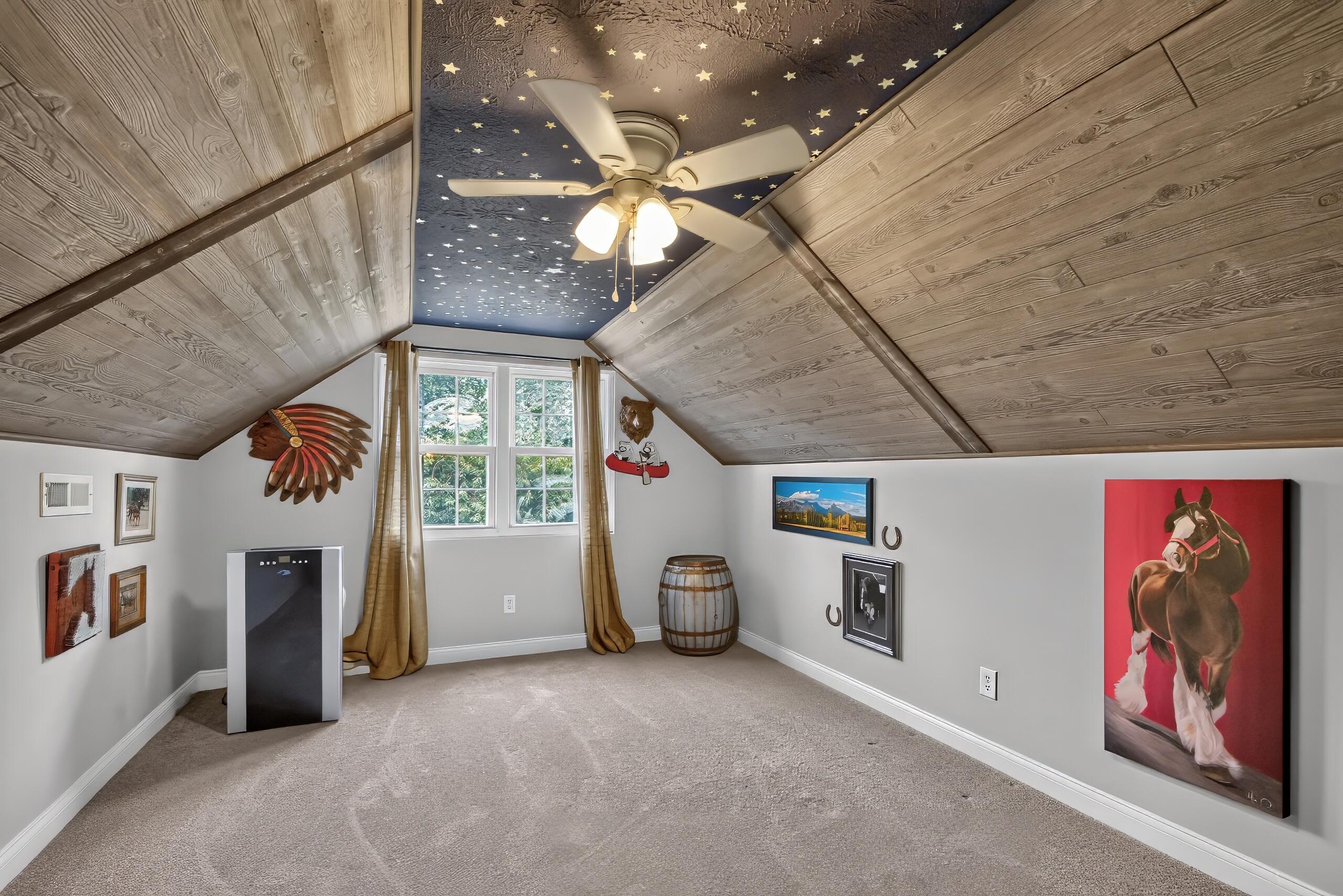 1633 Thames Drive Property Photo 17