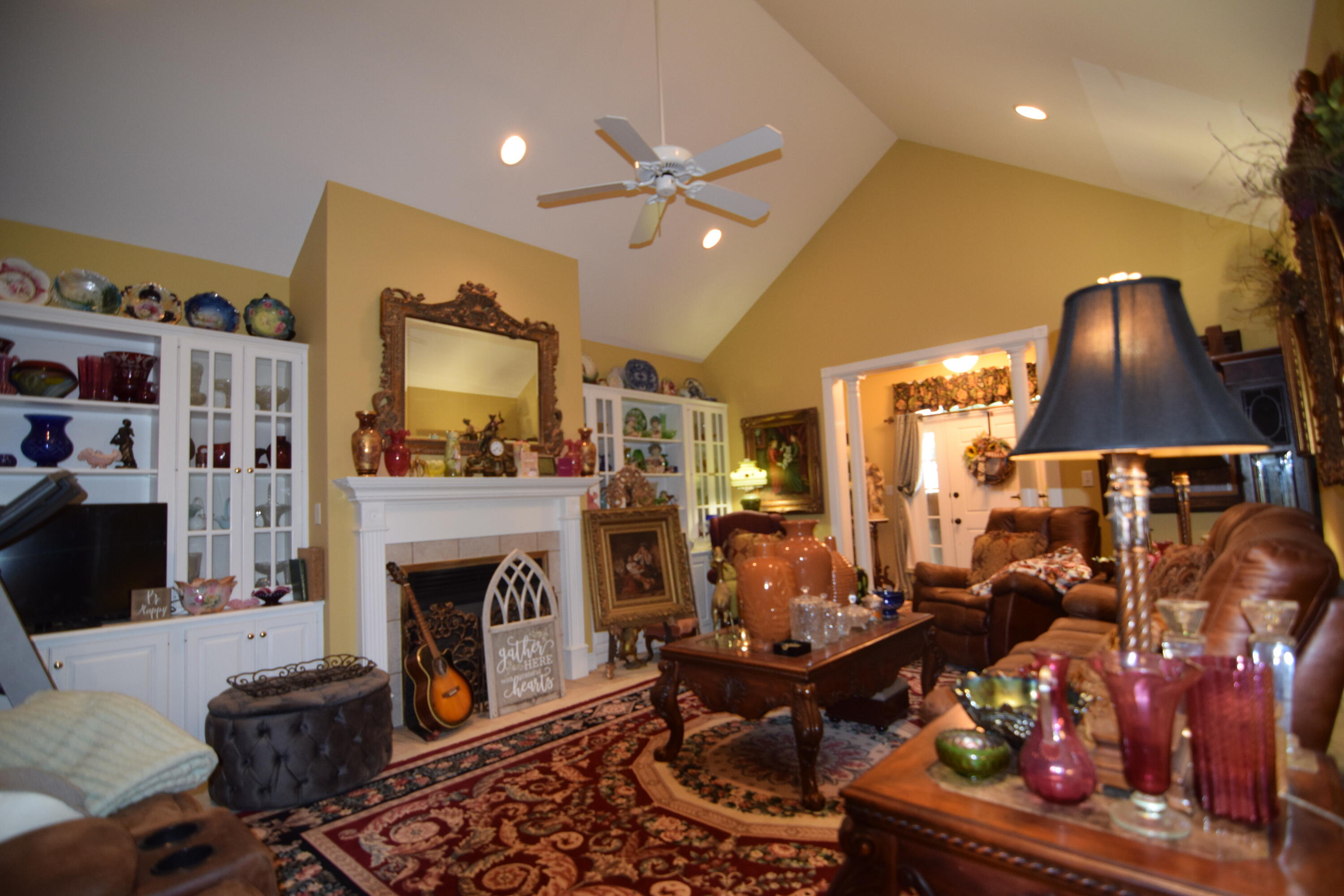 405 Ashcreek Road Property Photo 5