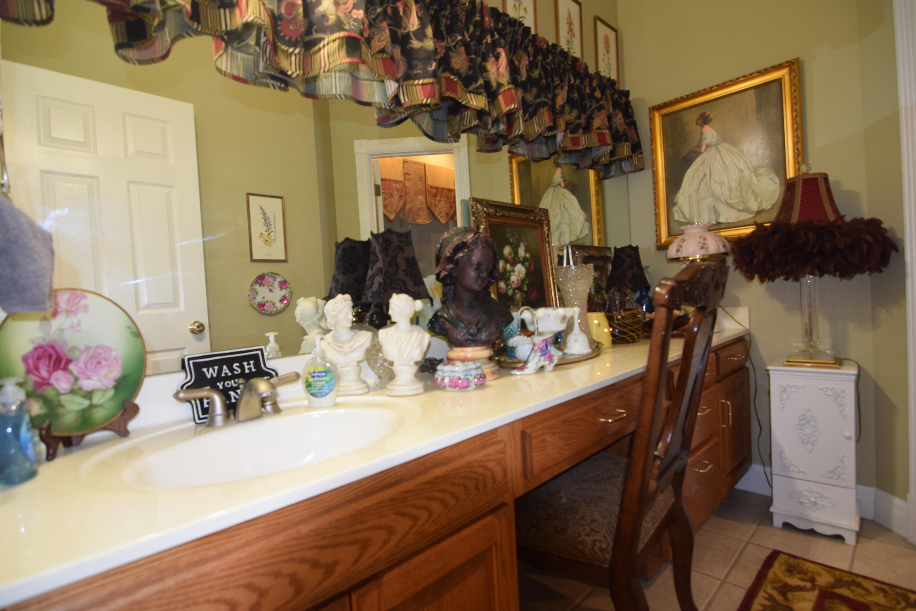 405 Ashcreek Road Property Photo 19