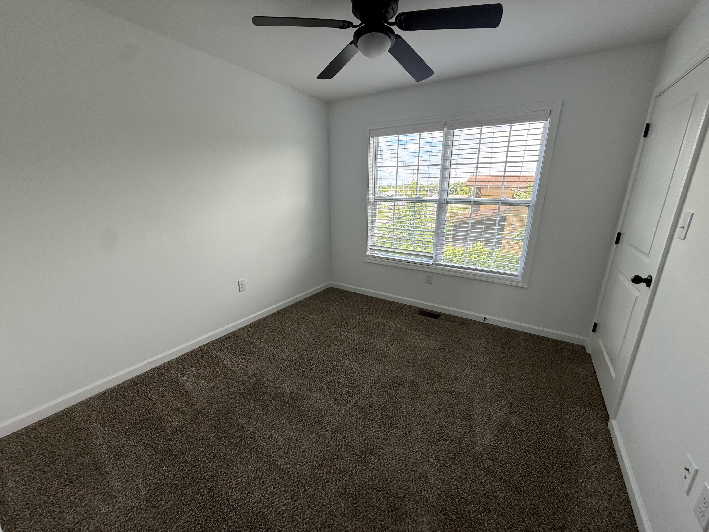 109 Harvest Bend Trail Property Photo 12