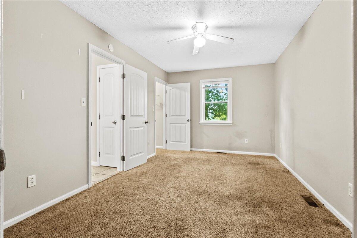 328 Summit Street Property Photo 35