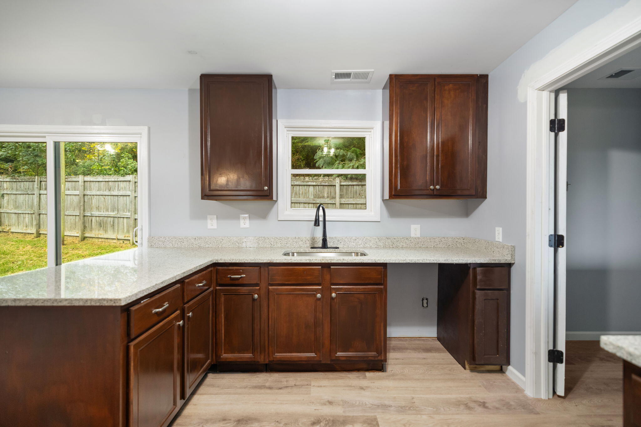 6847 Campton Road Property Photo 5