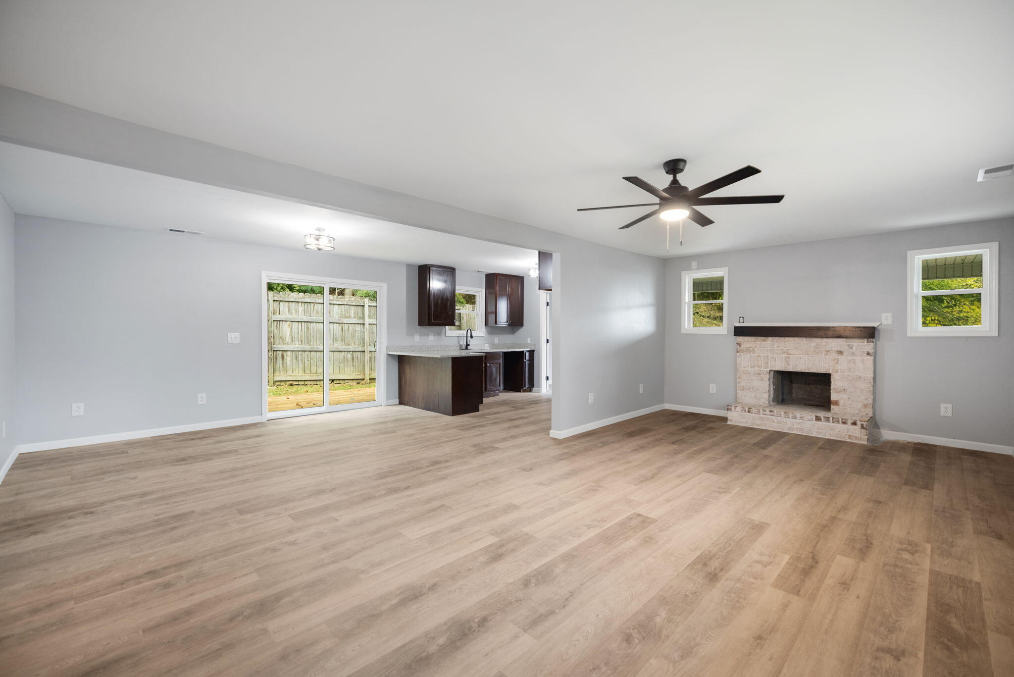 6847 Campton Road Property Photo 11