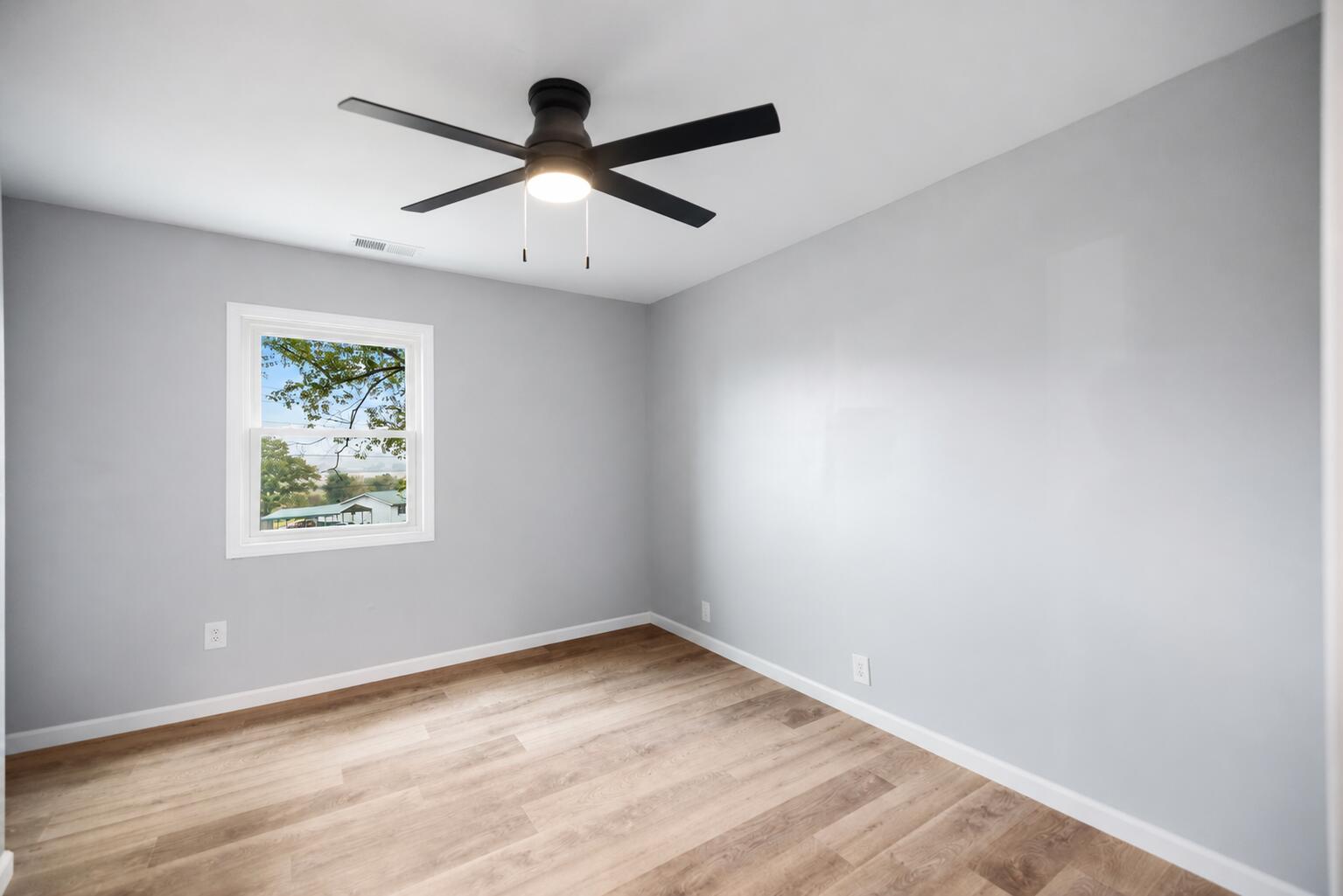 6847 Campton Road Property Photo 25