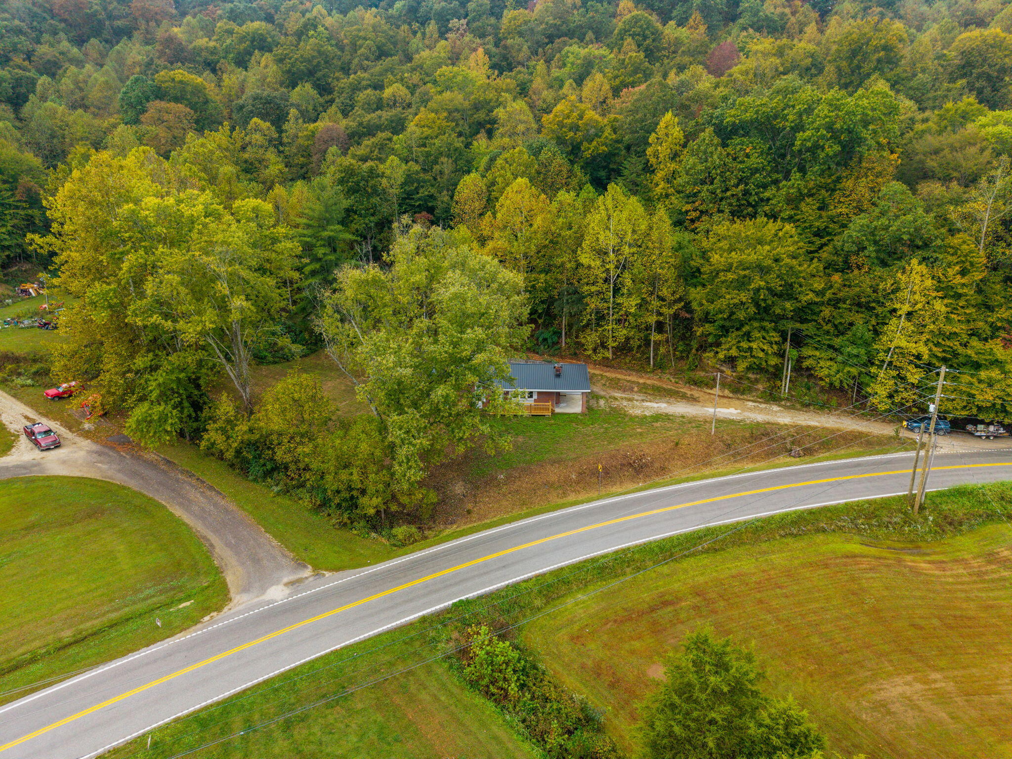6847 Campton Road Property Photo 43