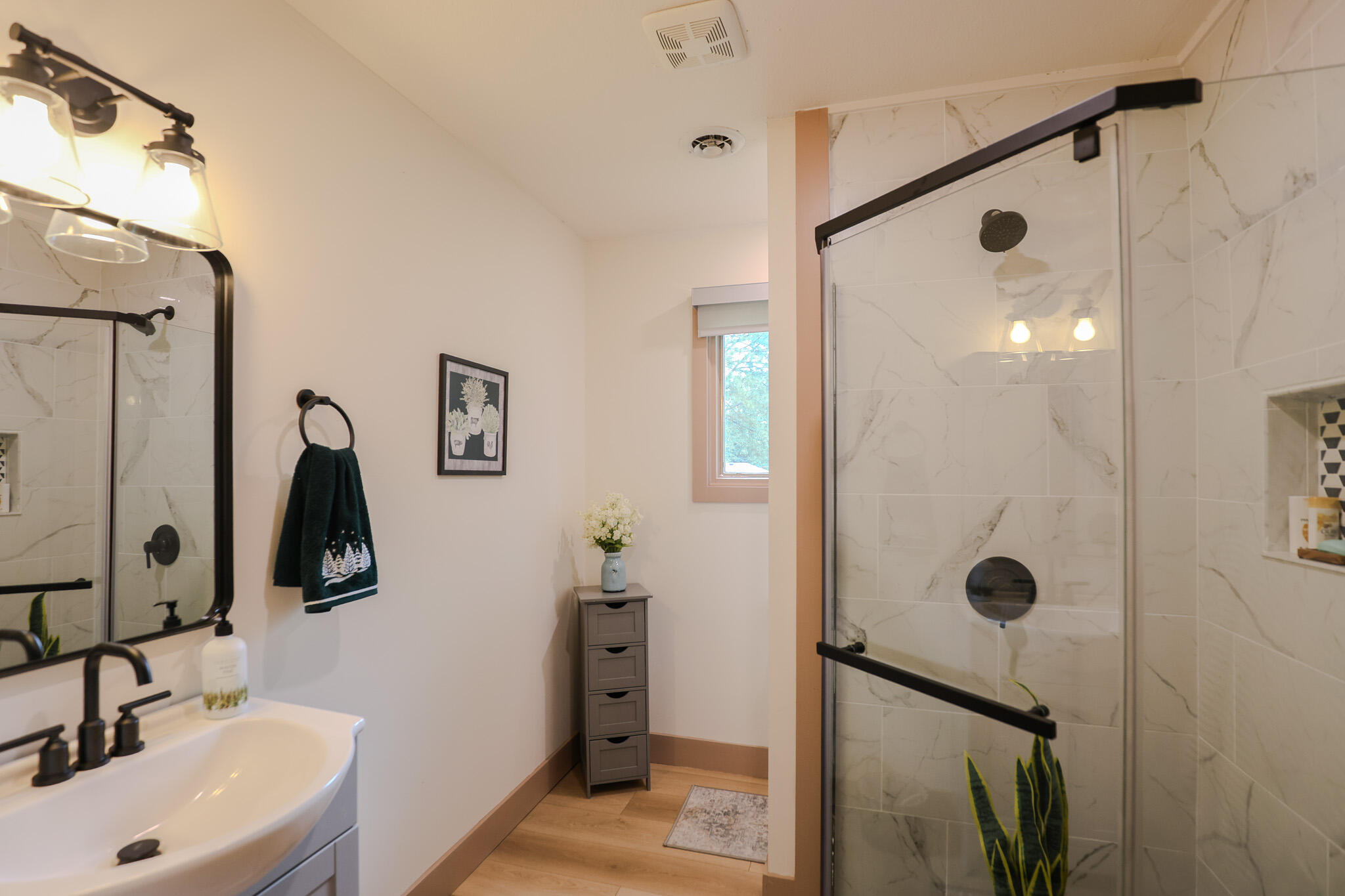 4350 Wellingborough Lane Property Photo 27