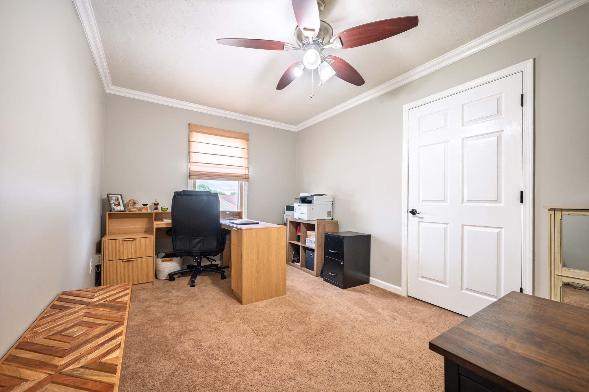 609 W Barlow Drive Property Photo 40