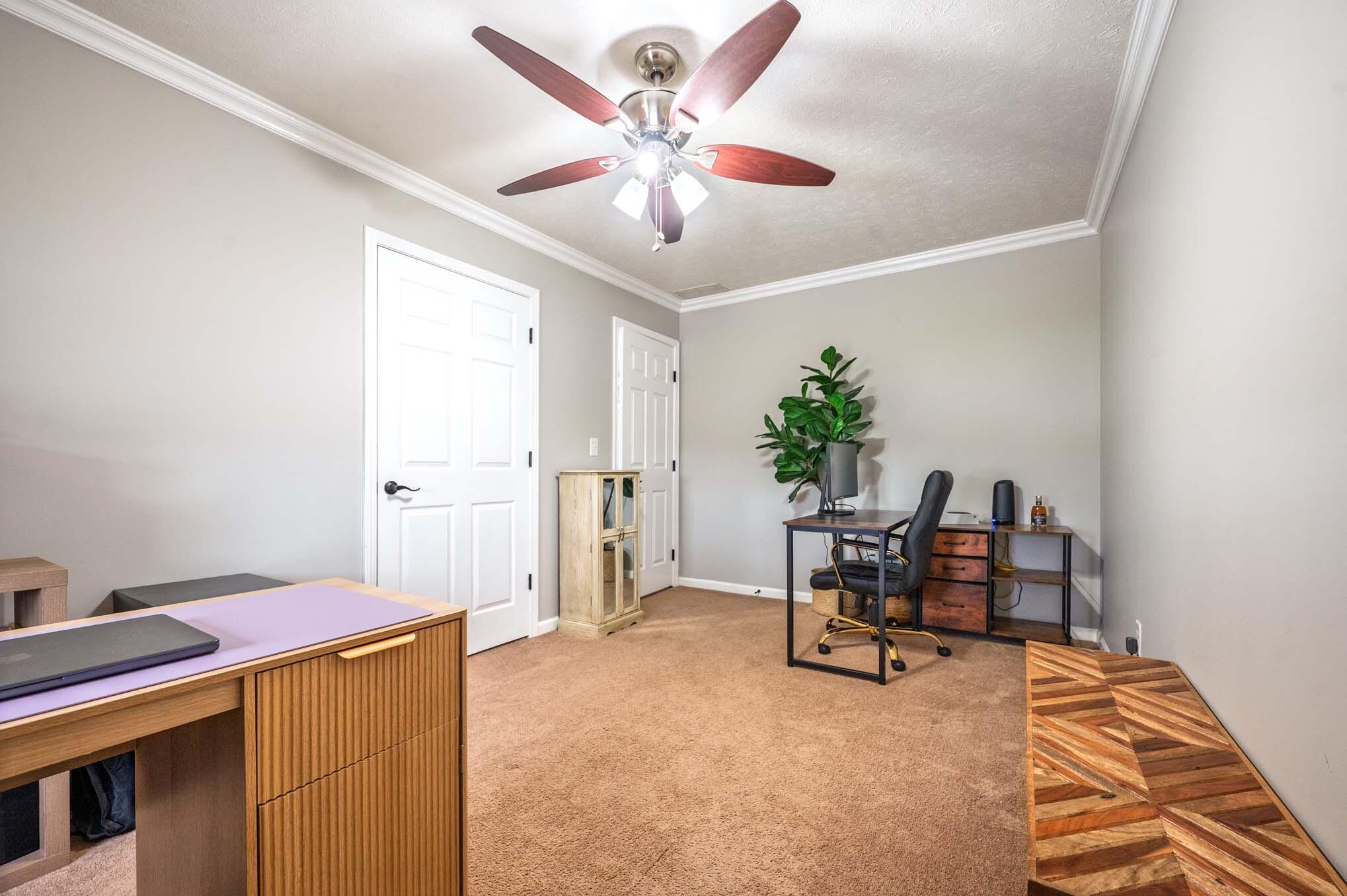 609 W Barlow Drive Property Photo 41