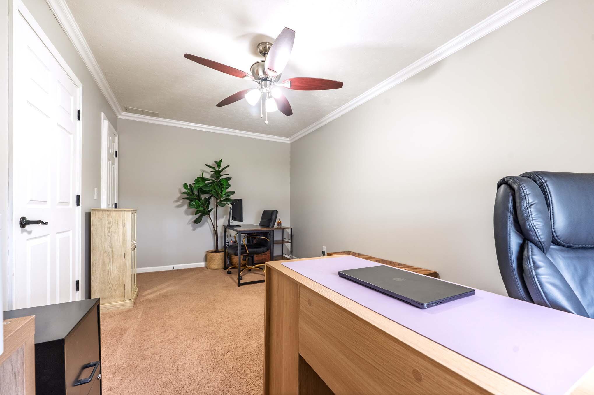 609 W Barlow Drive Property Photo 42