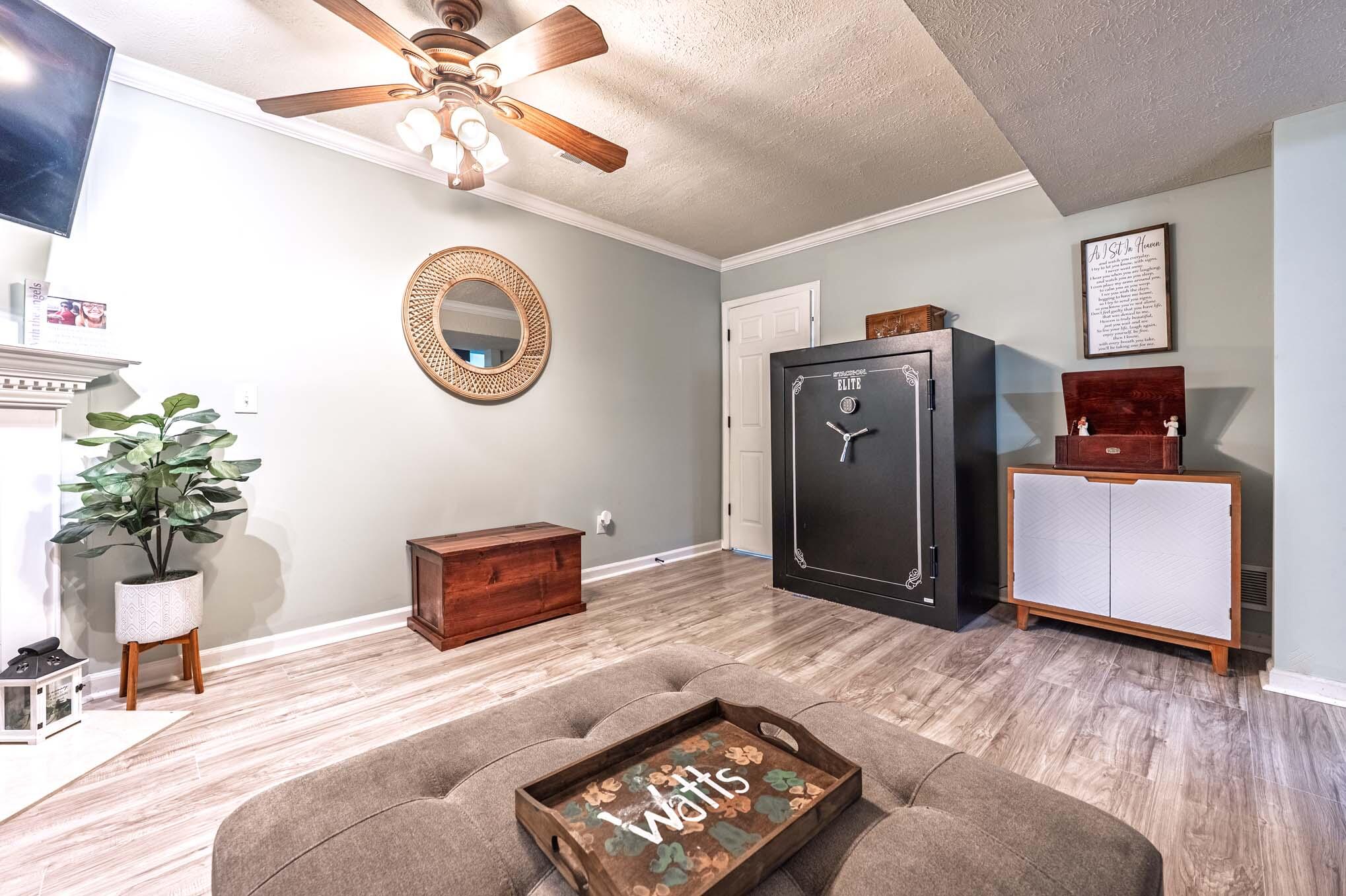 609 W Barlow Drive Property Photo 45