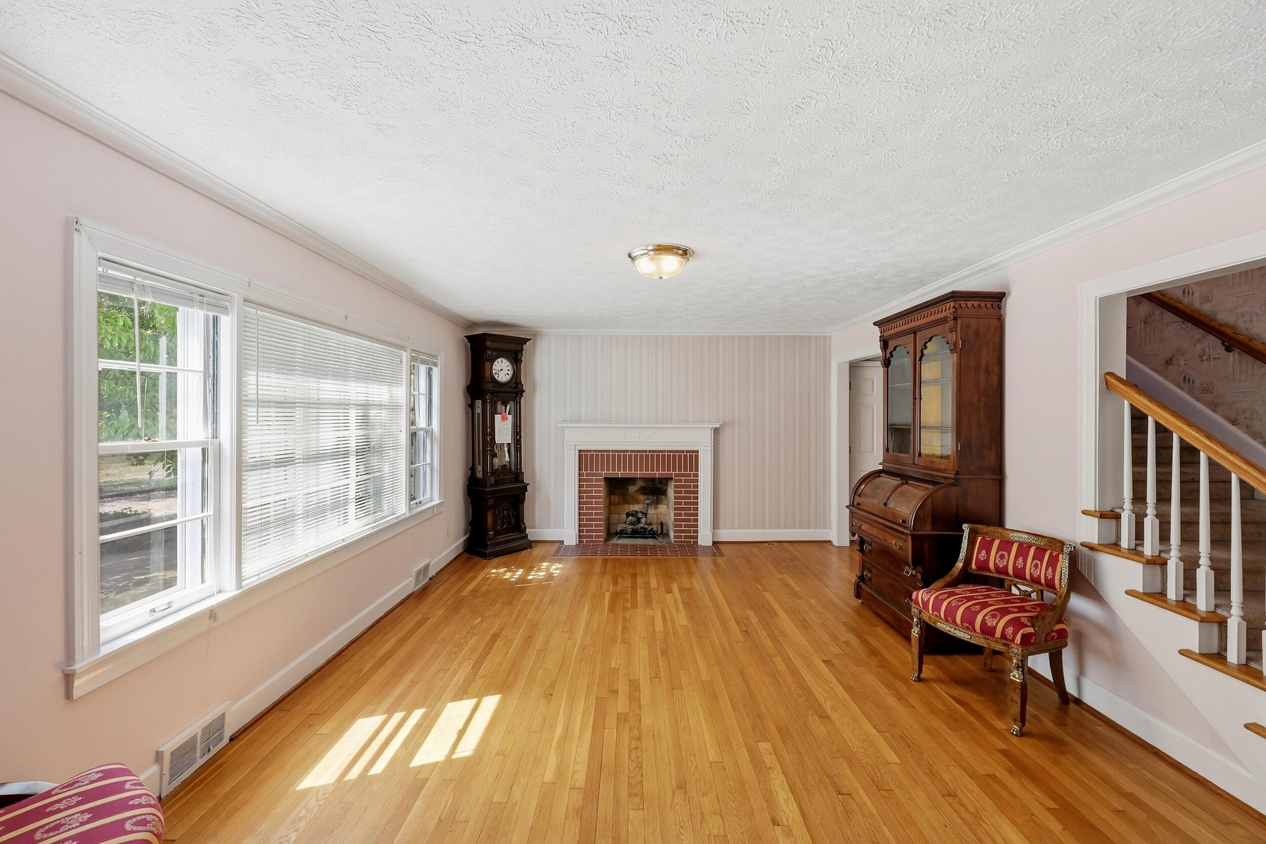 165 Cherokee Park Property Photo 4