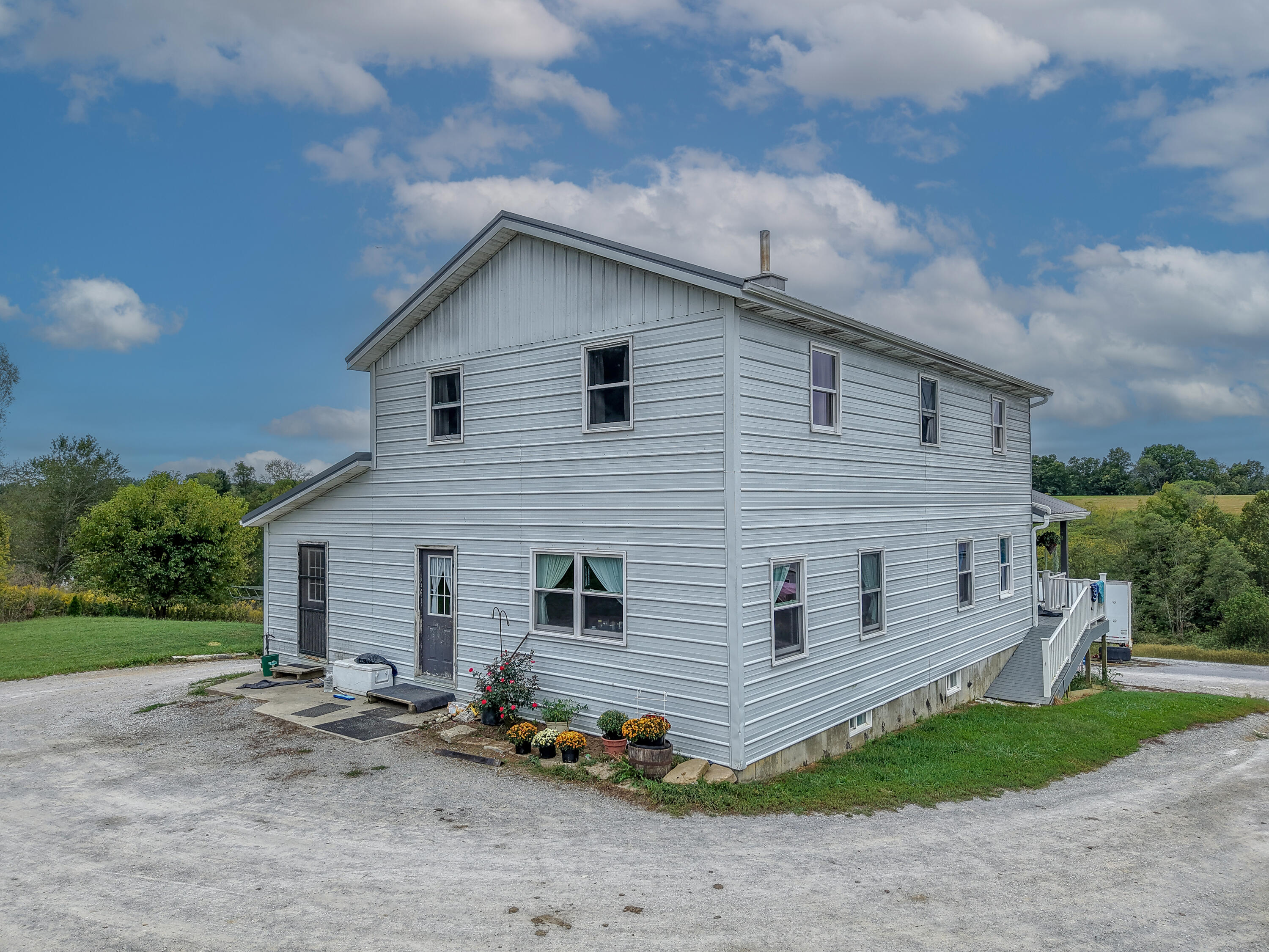 2700 Upper Sharpsburg Road Property Photo 6