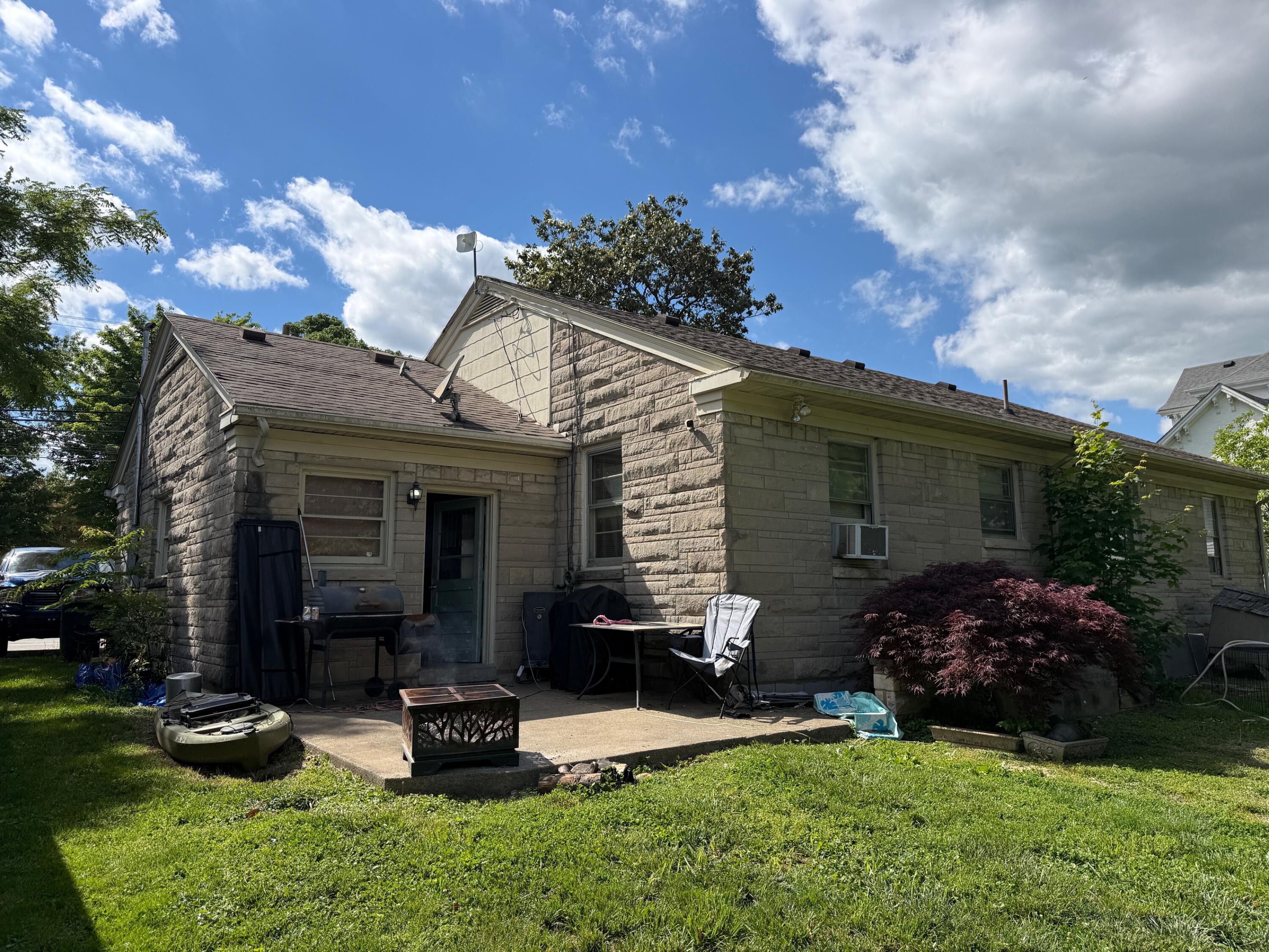 212 Lexington Street Property Photo 7