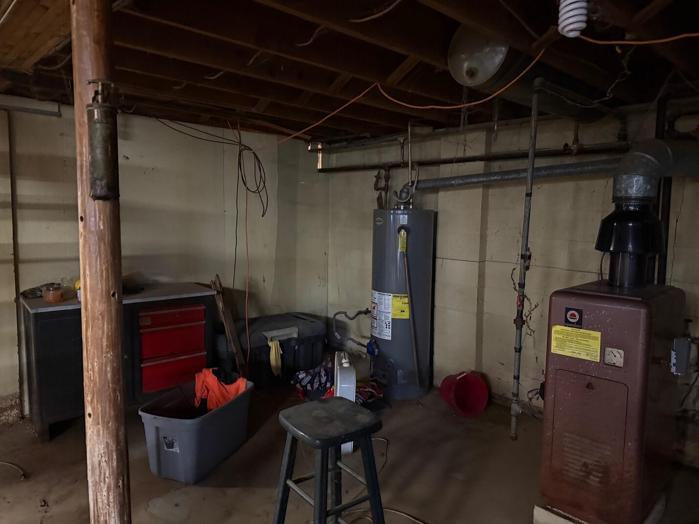 212 Lexington Street Property Photo 26