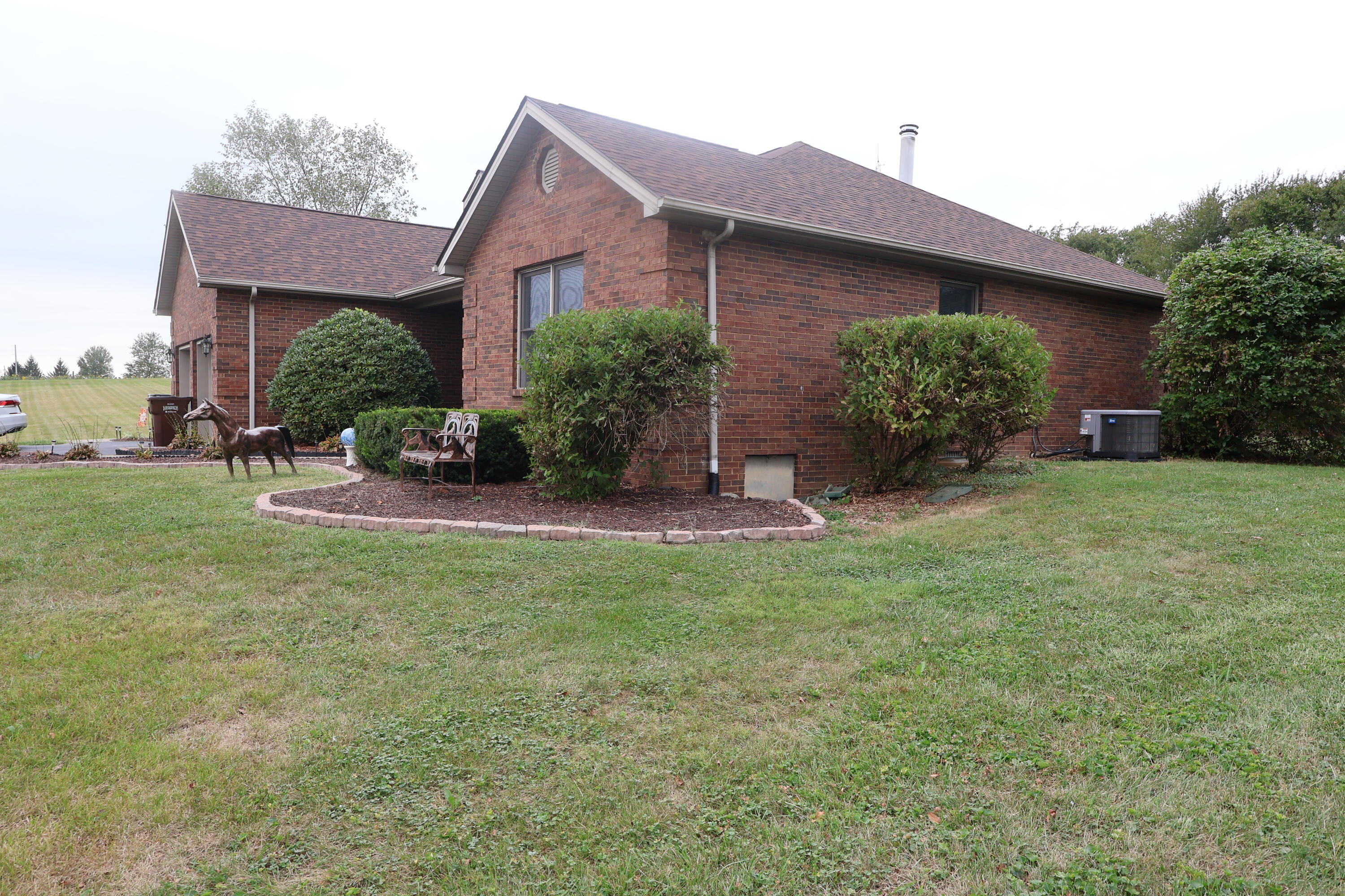 105 Crystal Springs Drive Property Photo 1