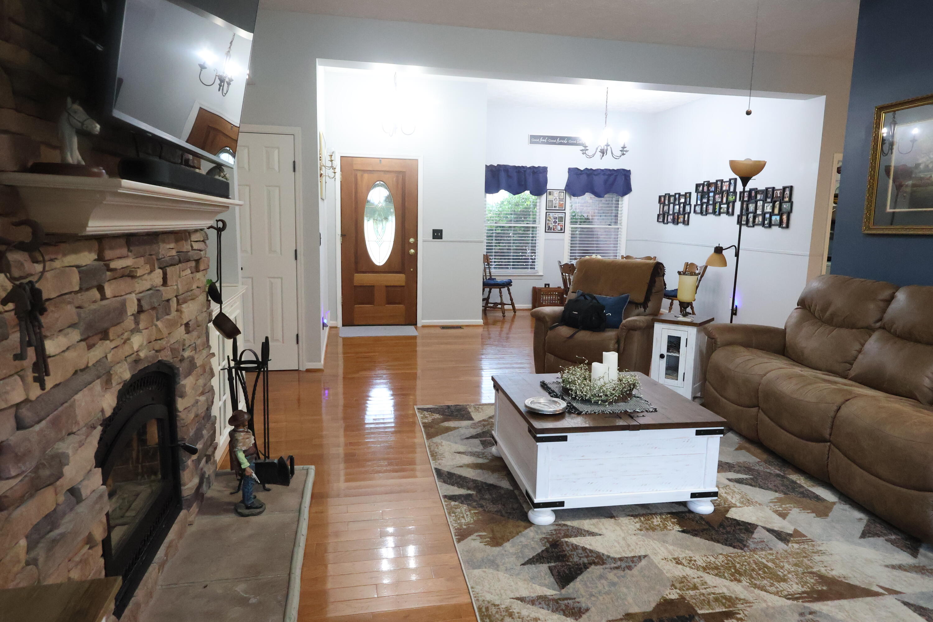 105 Crystal Springs Drive Property Photo 7