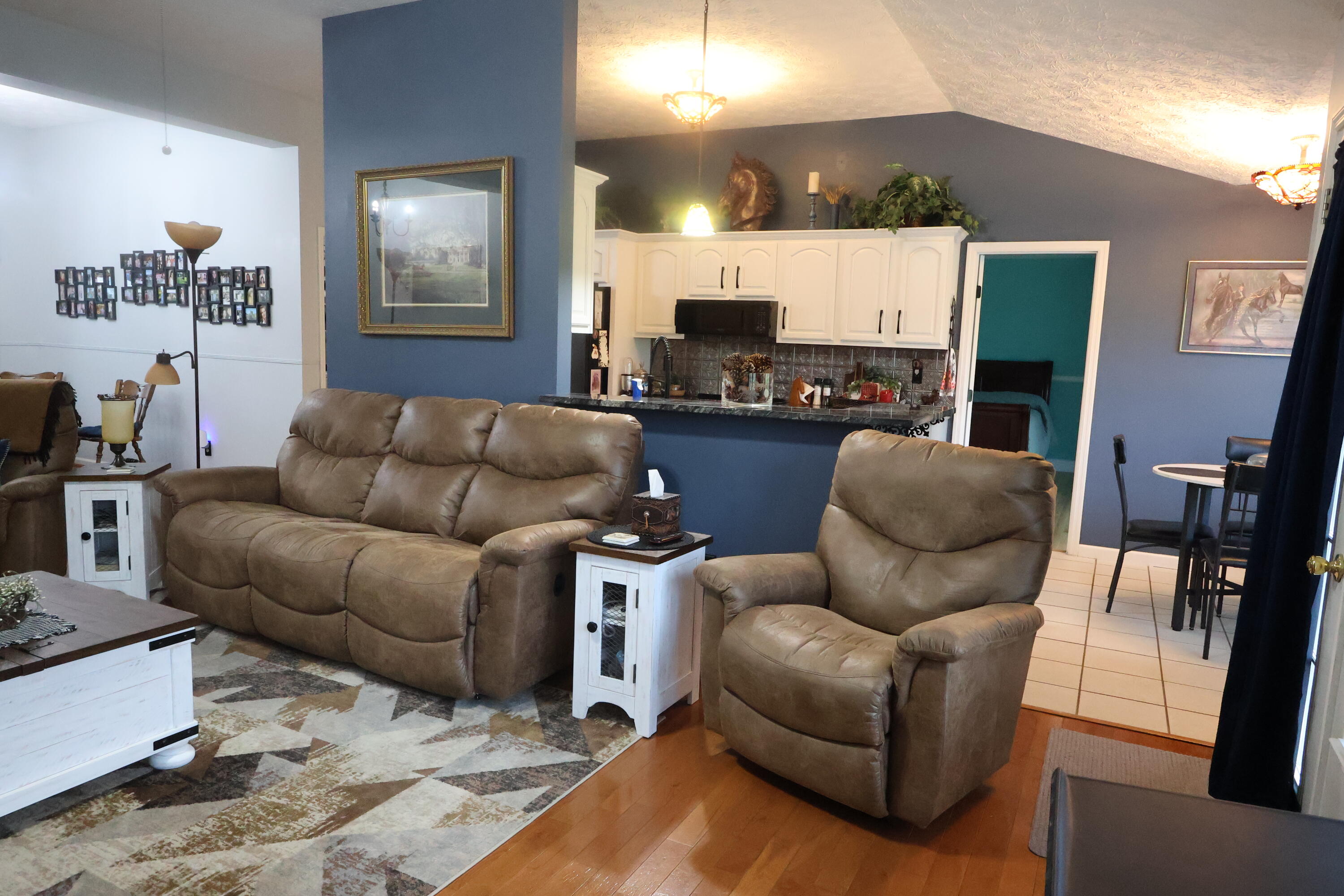 105 Crystal Springs Drive Property Photo 9
