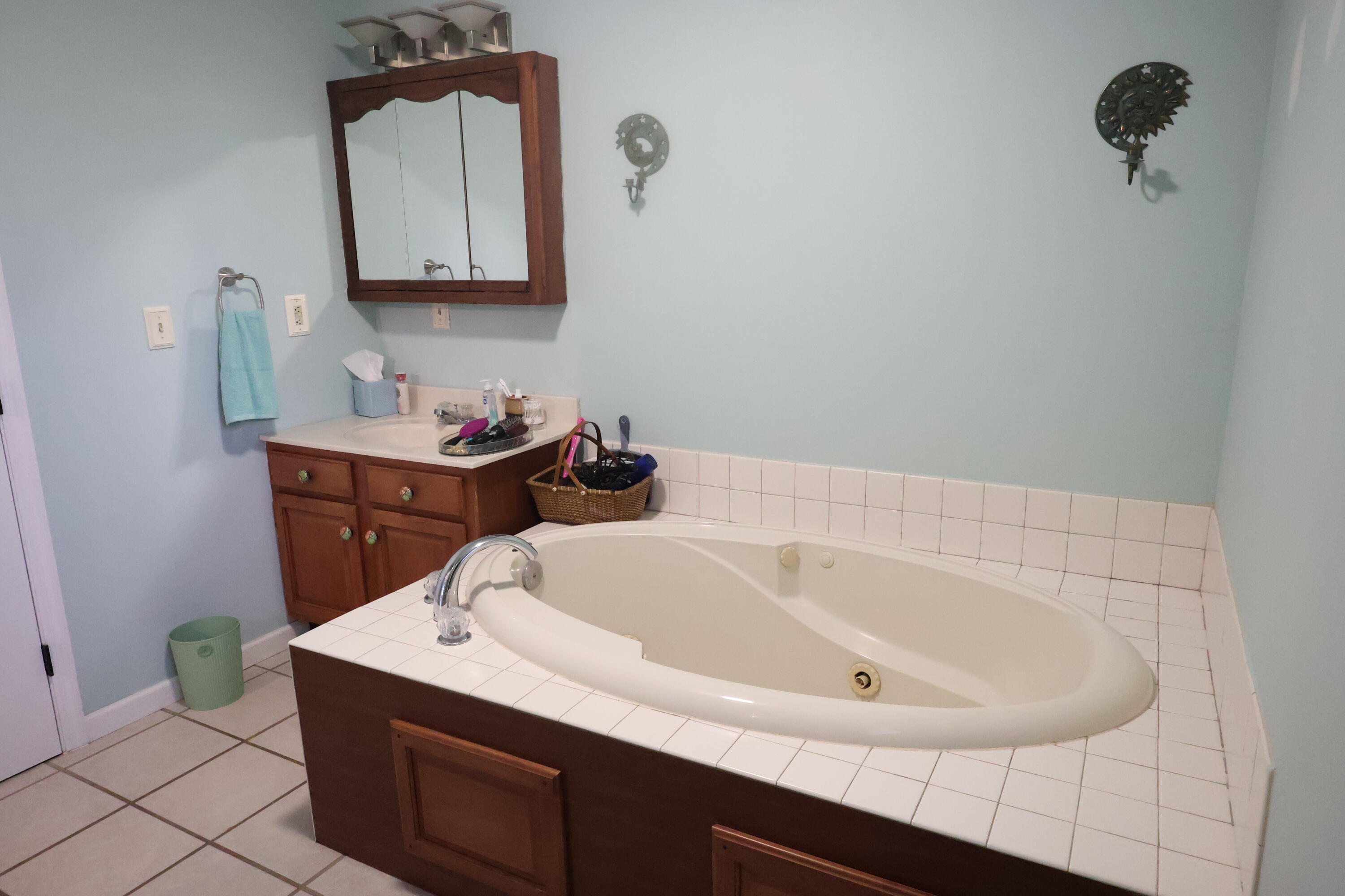 105 Crystal Springs Drive Property Photo 27