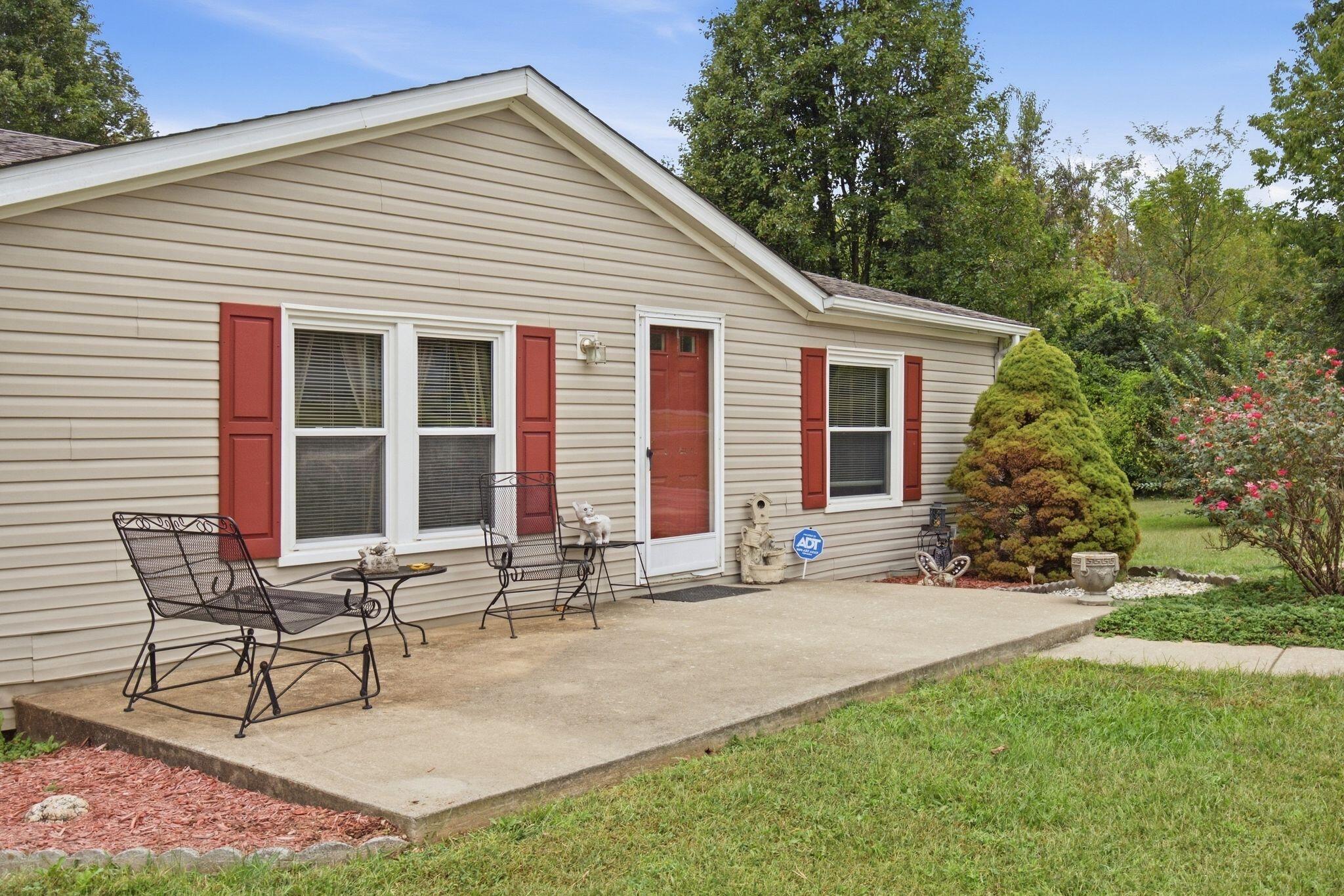 1023 Virginia Avenue Property Photo 7