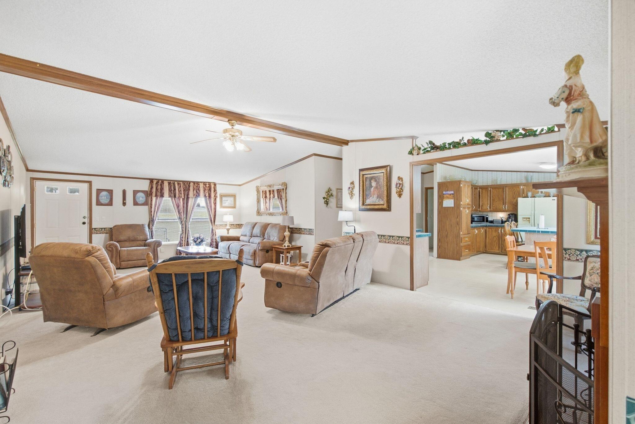 1023 Virginia Avenue Property Photo 12