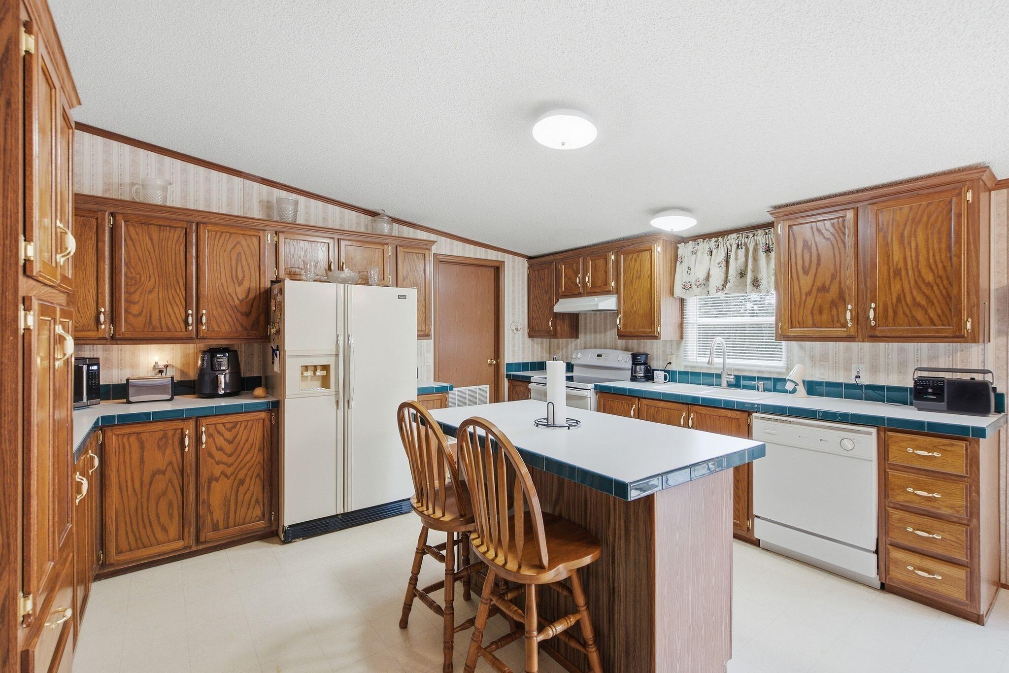 1023 Virginia Avenue Property Photo 16