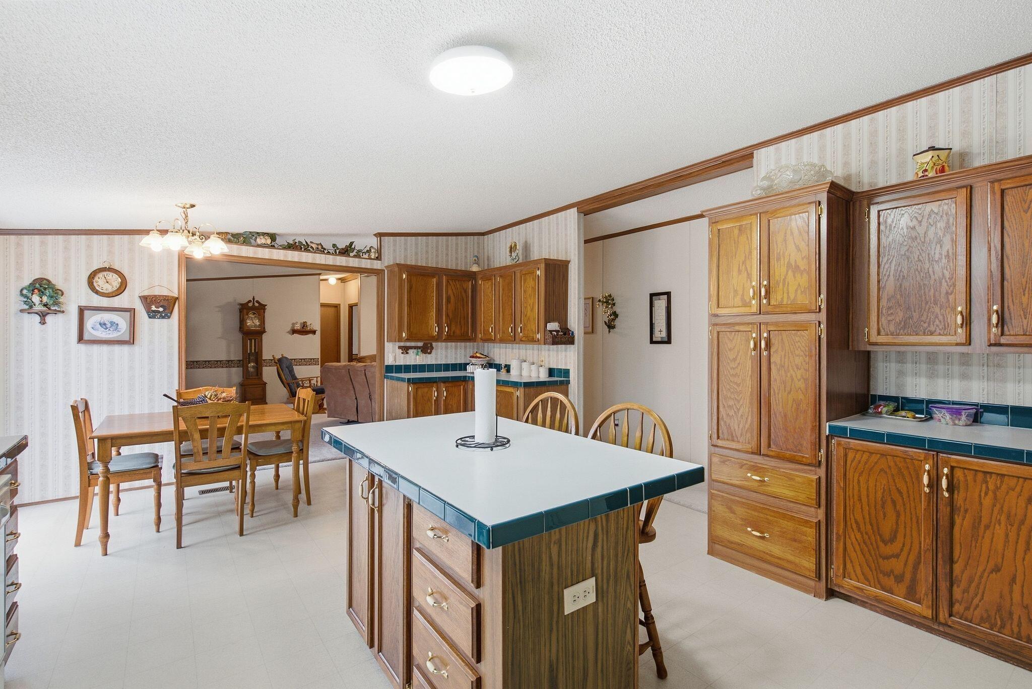 1023 Virginia Avenue Property Photo 17