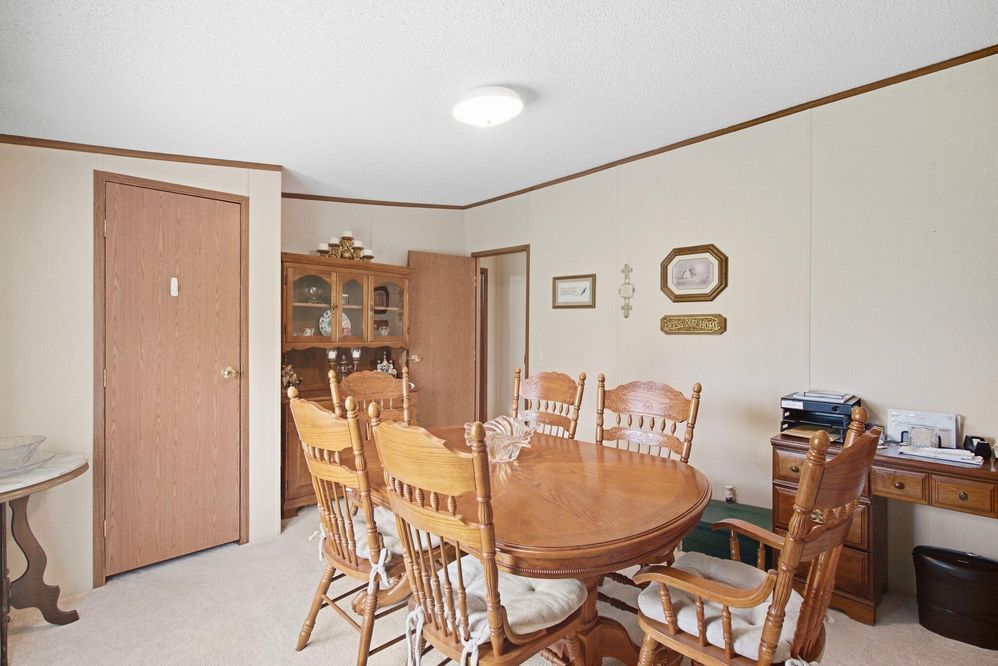 1023 Virginia Avenue Property Photo 22