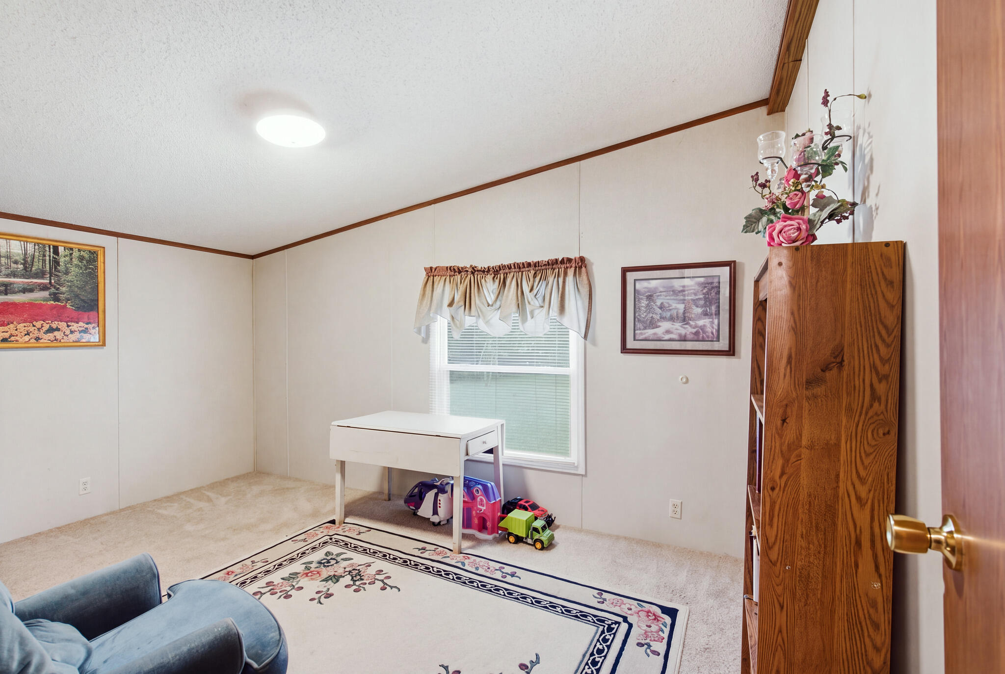 1023 Virginia Avenue Property Photo 30