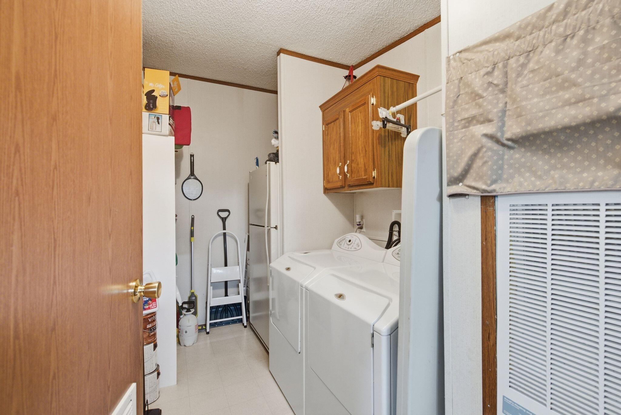 1023 Virginia Avenue Property Photo 32