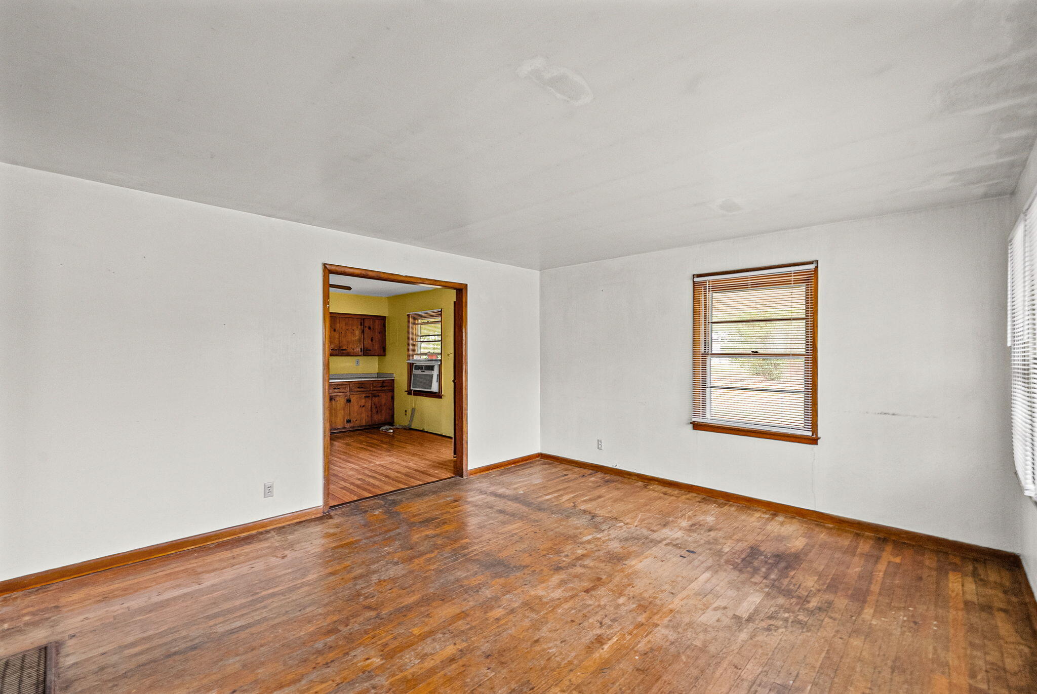 616 Vass Lane Property Photo 6