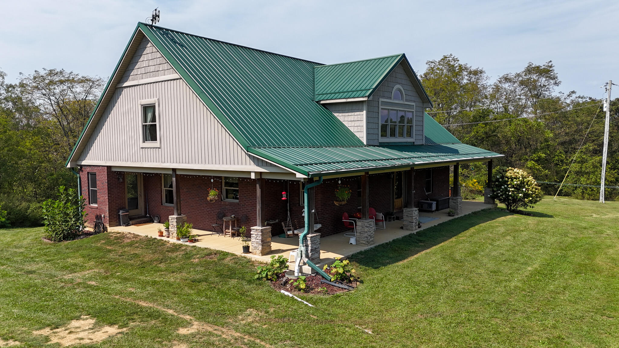 695 R Hazelton Road Property Photo 10
