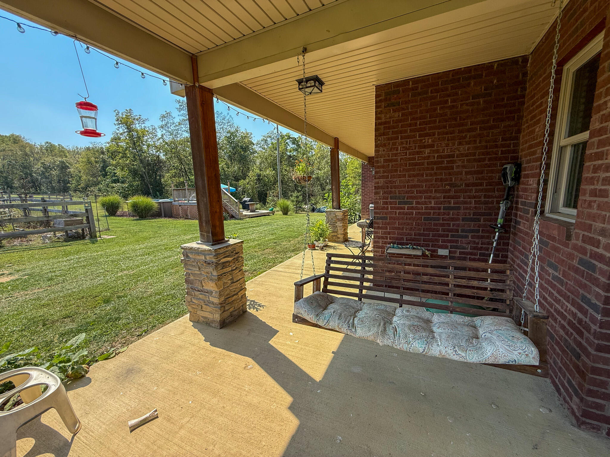 695 R Hazelton Road Property Photo 20