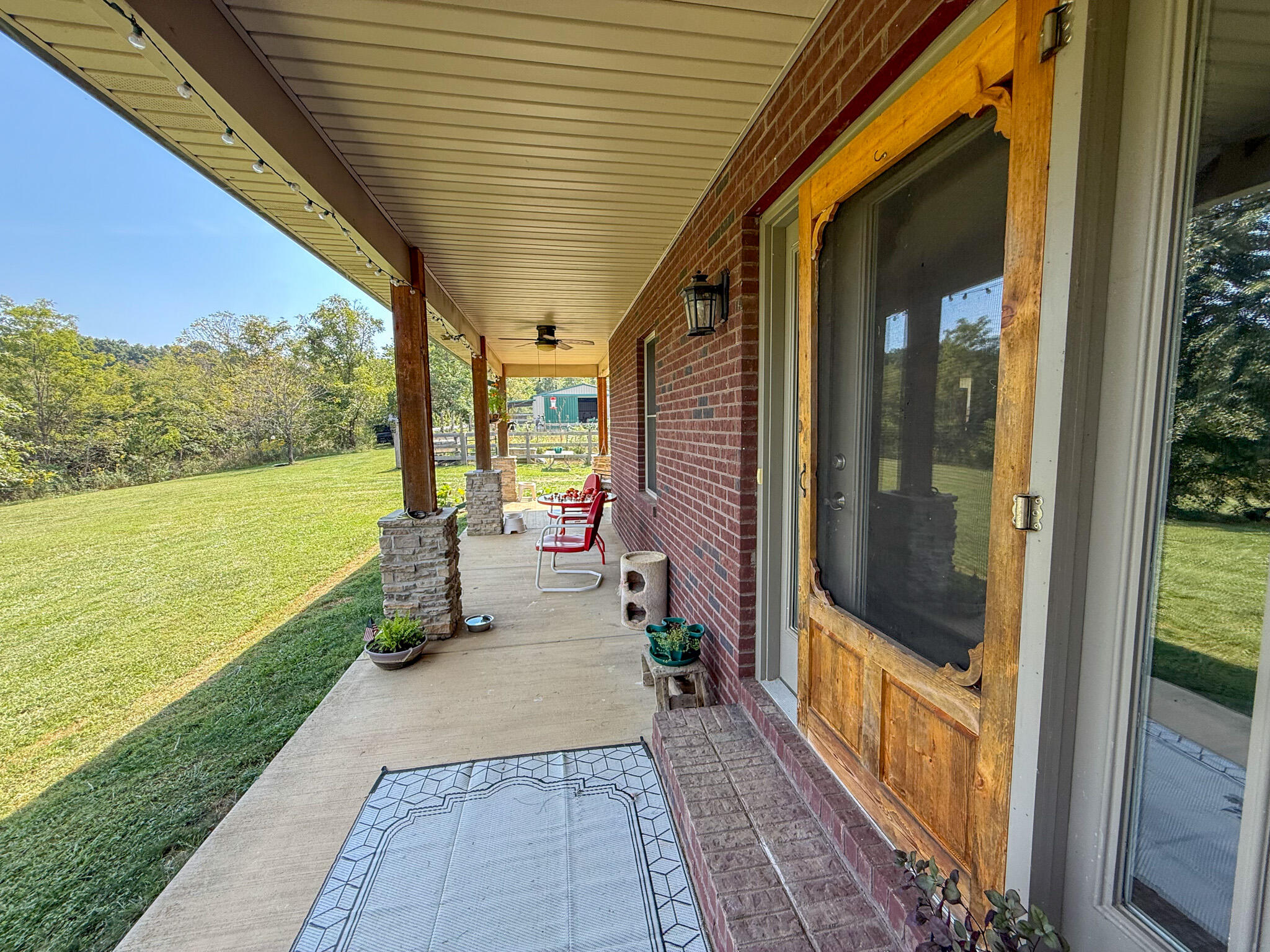 695 R Hazelton Road Property Photo 21