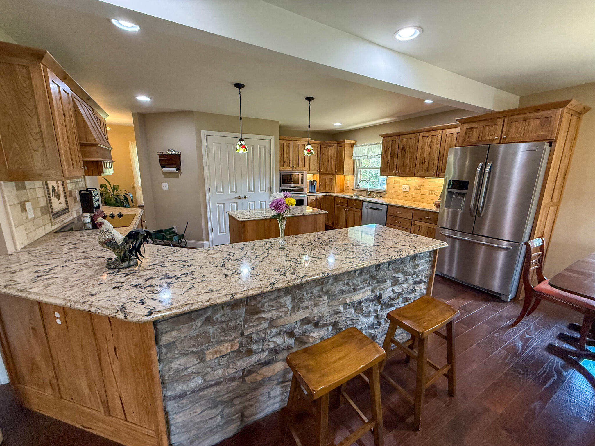 695 R Hazelton Road Property Photo 25