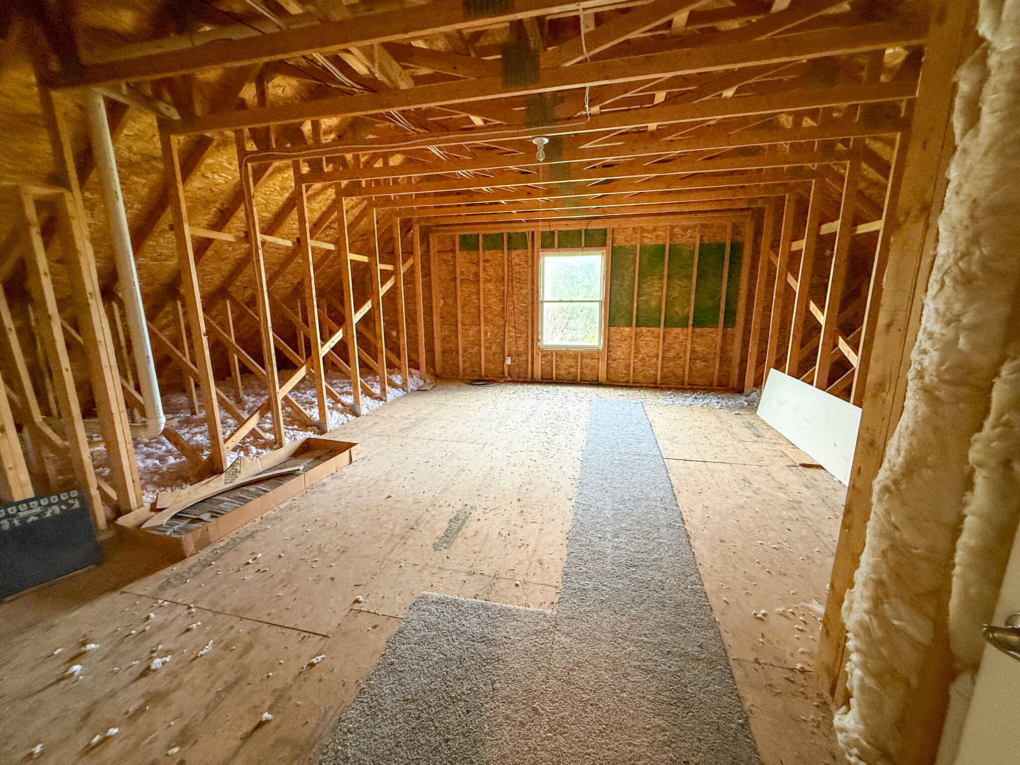 695 R Hazelton Road Property Photo 36