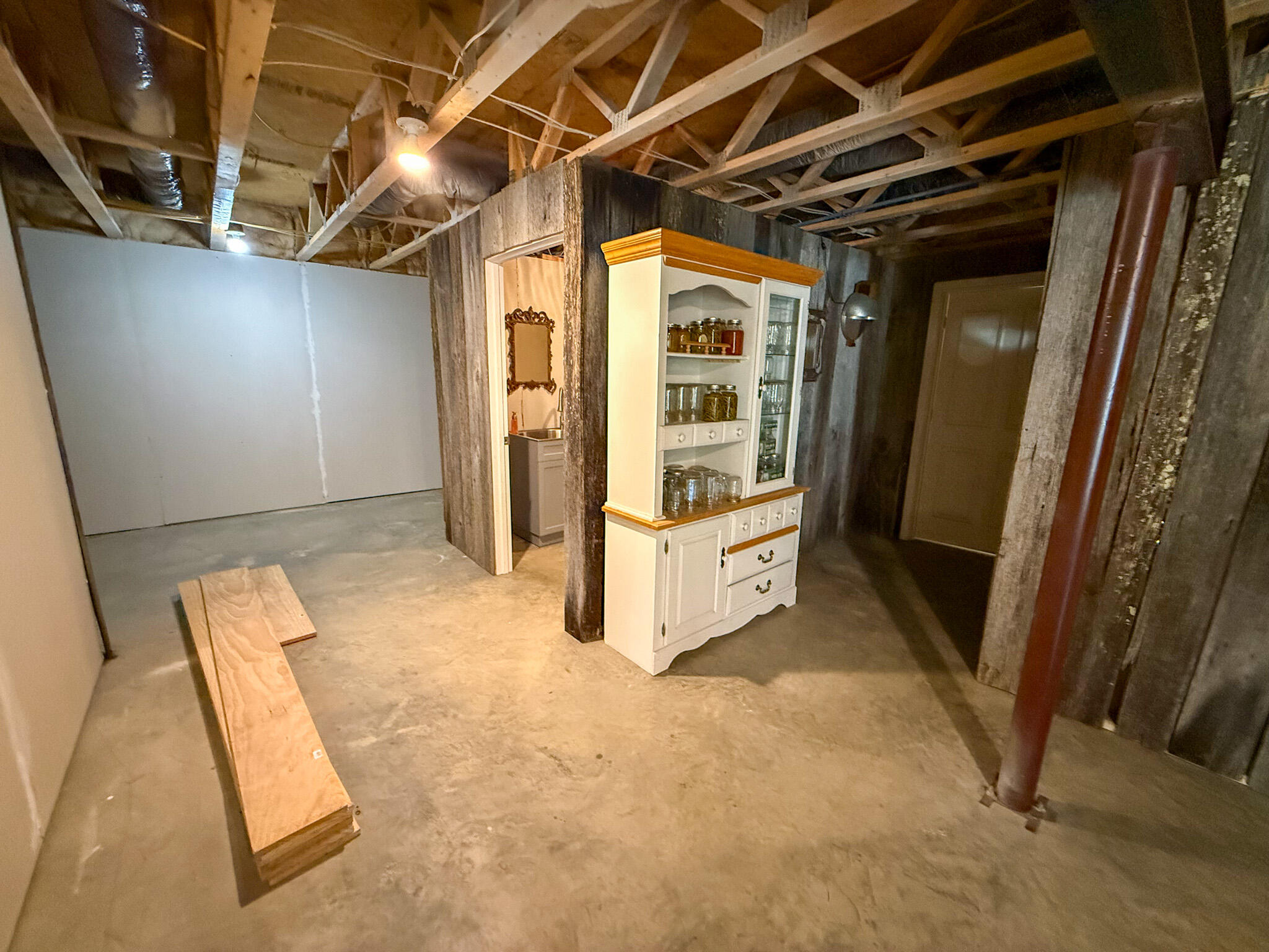 695 R Hazelton Road Property Photo 39