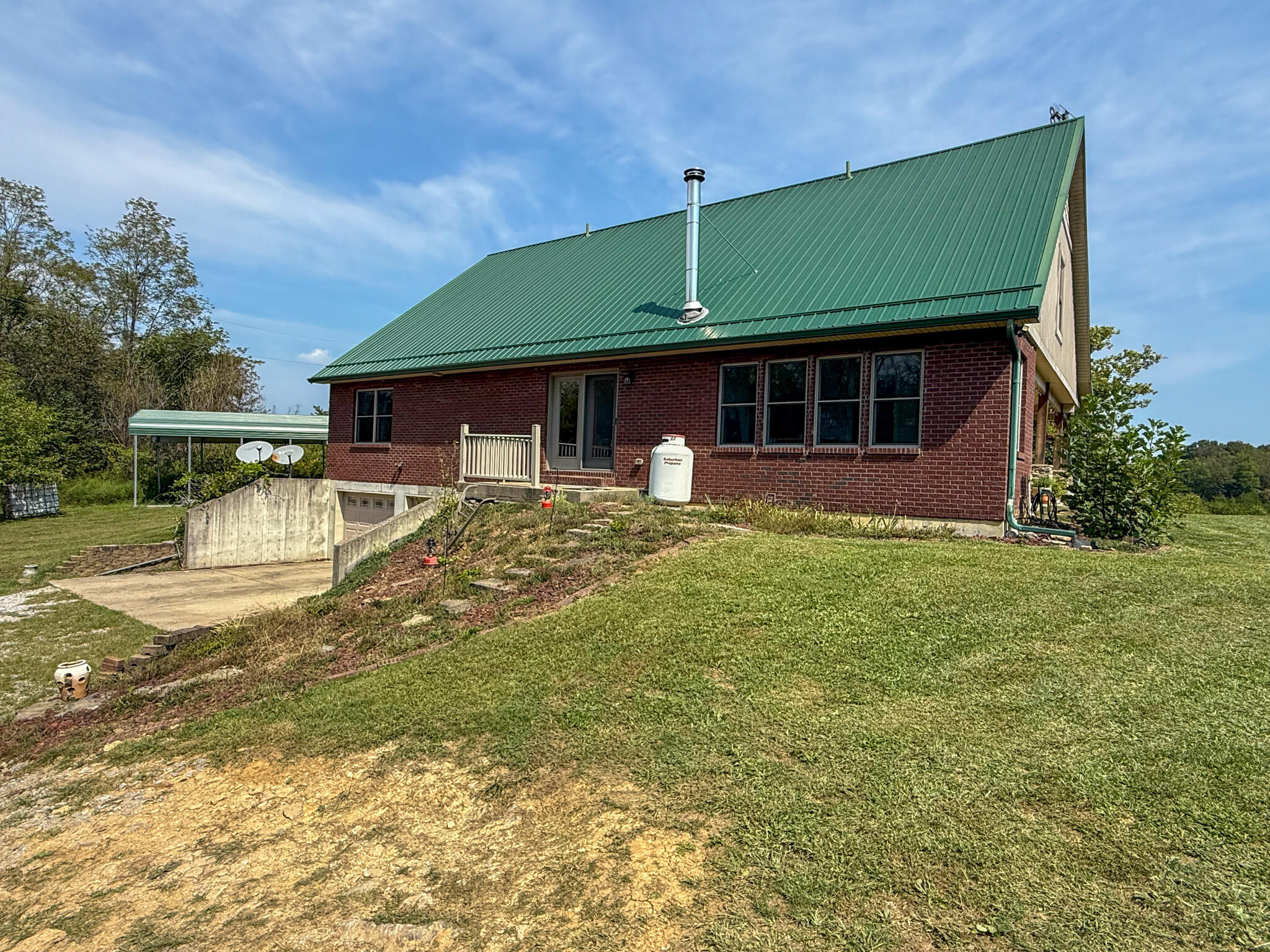 695 R Hazelton Road Property Photo 45