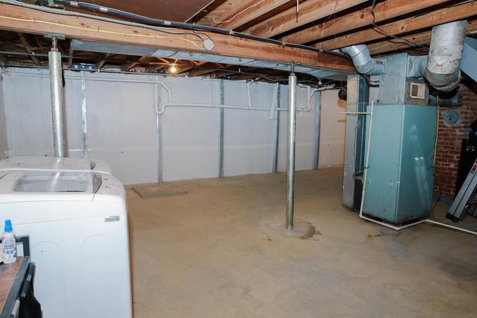 13 Summit Avenue Property Photo 15