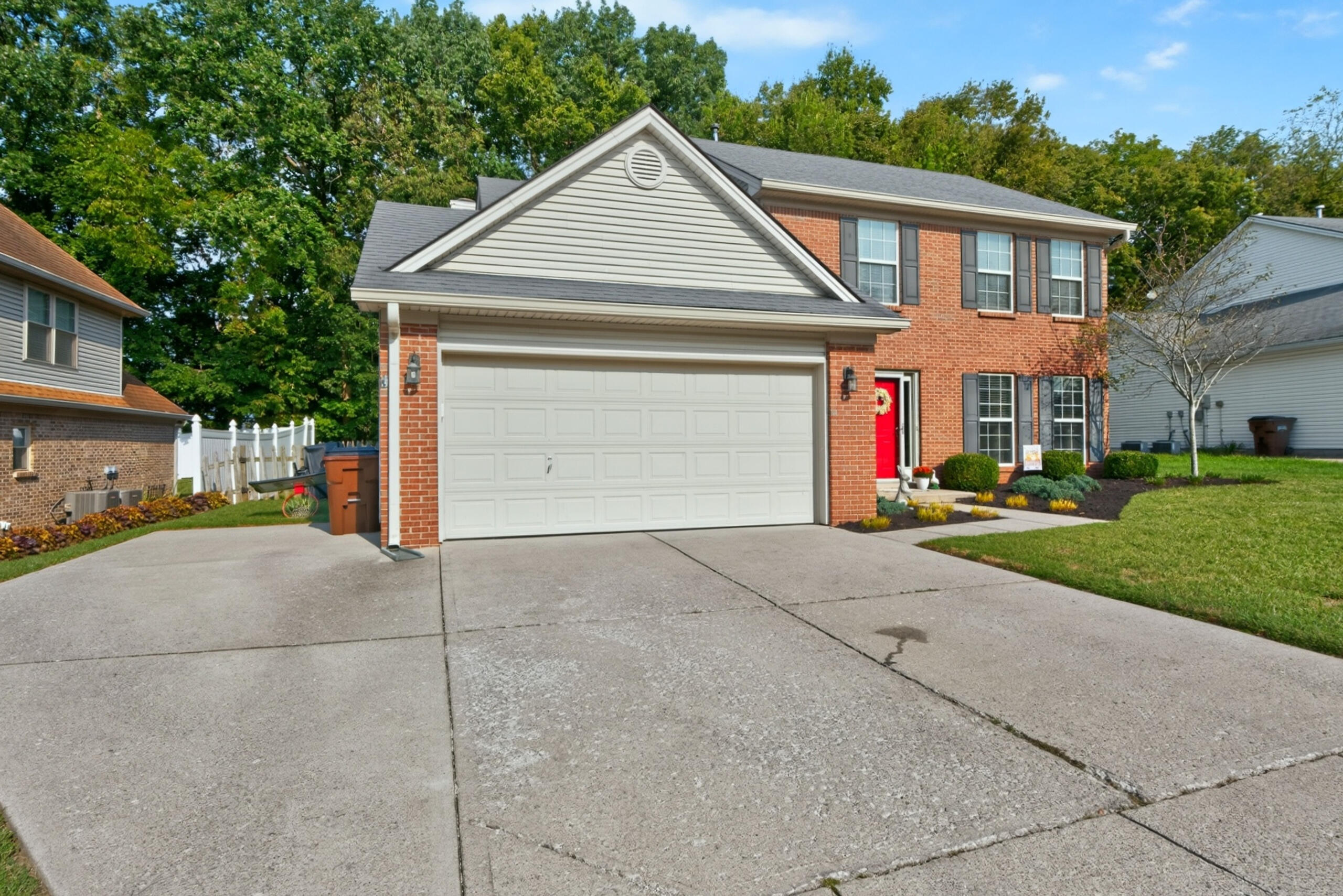 152 Old Post Road Property Photo 3