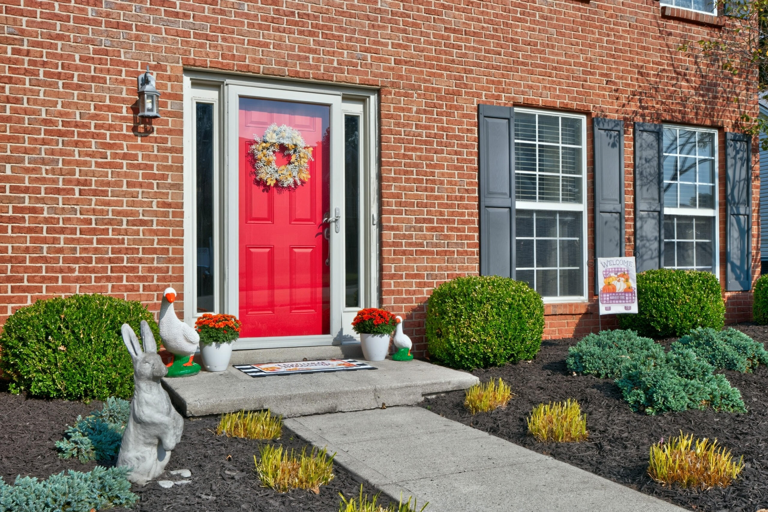152 Old Post Road Property Photo 4