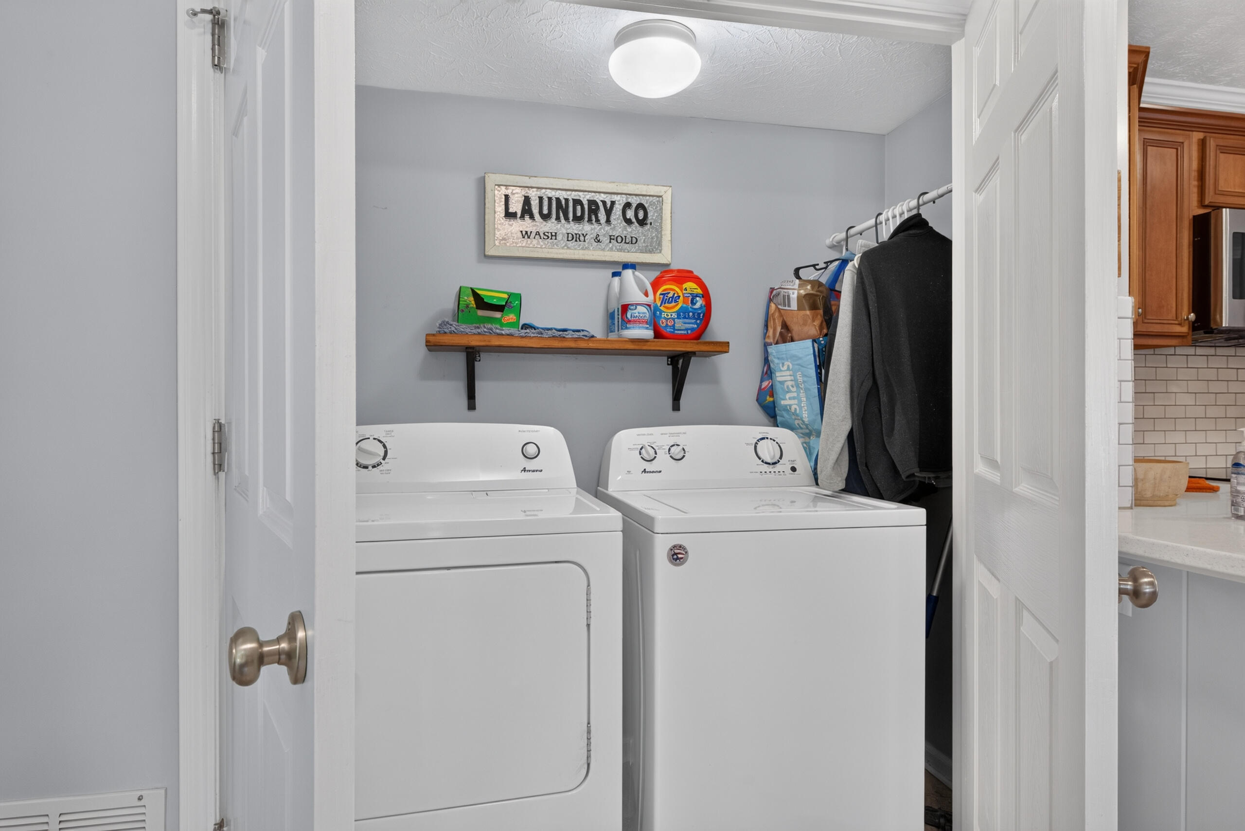 152 Old Post Road Property Photo 17