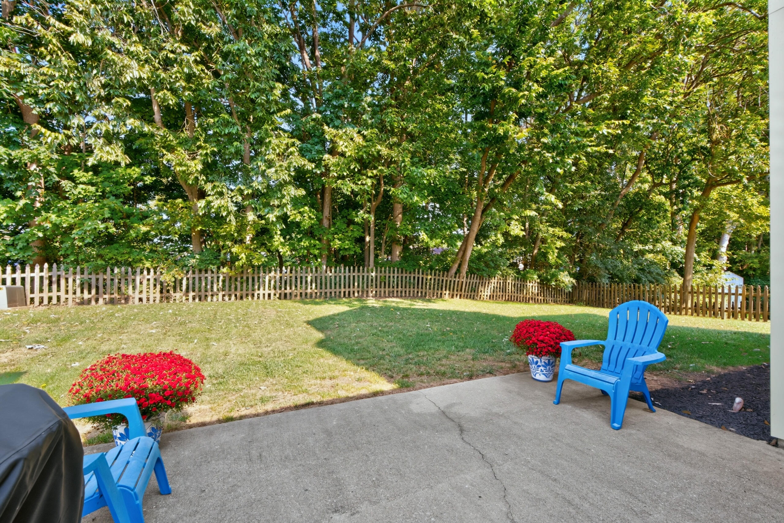152 Old Post Road Property Photo 28