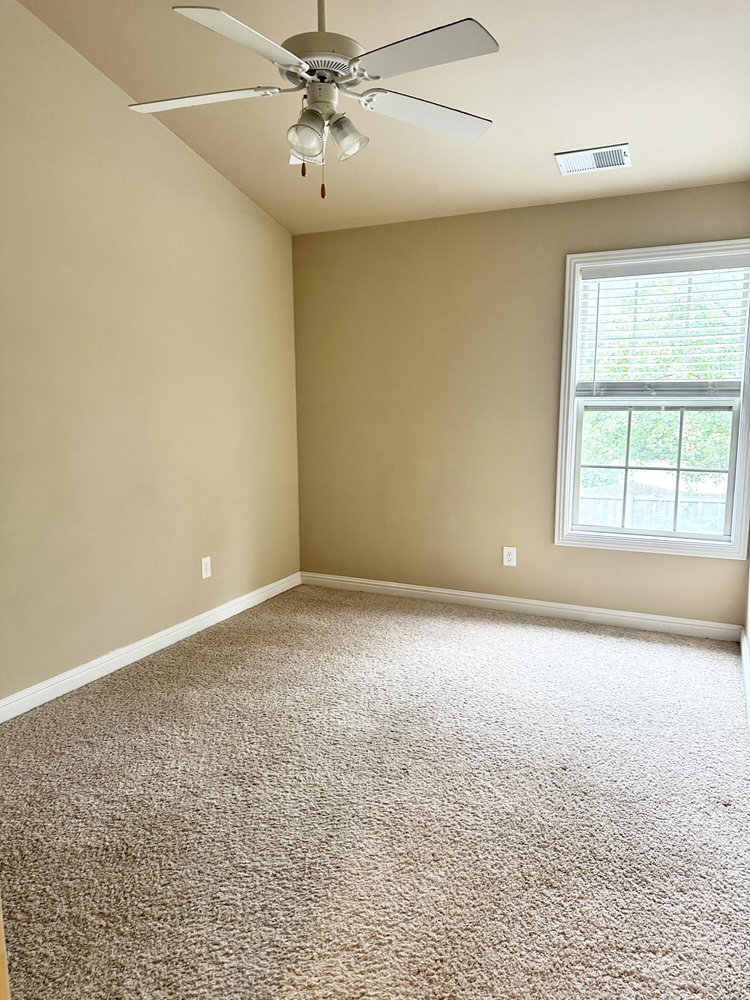 344 Broadleaf Lane Property Photo 14