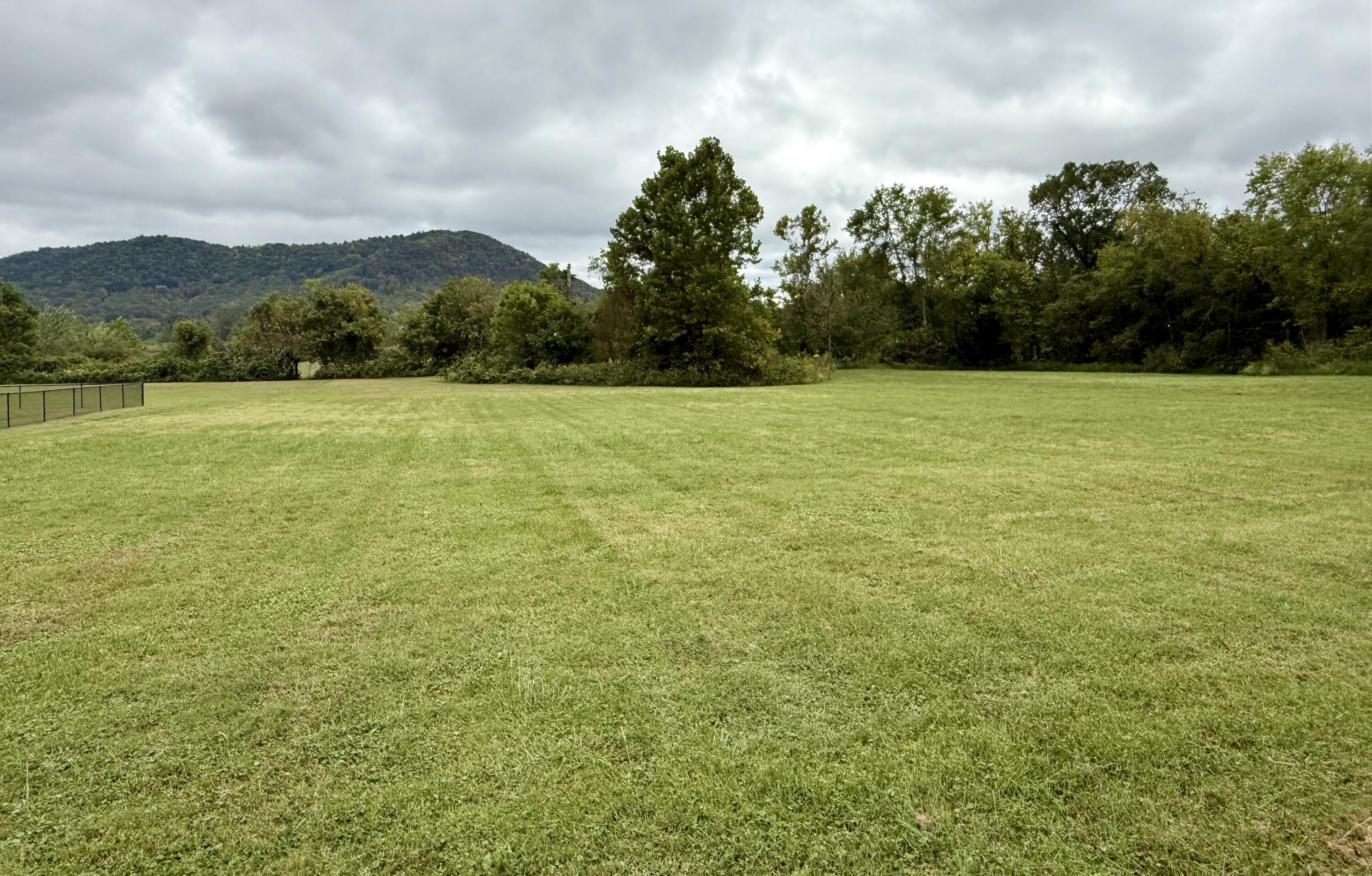 1443 Wisemantown Road Property Photo 2