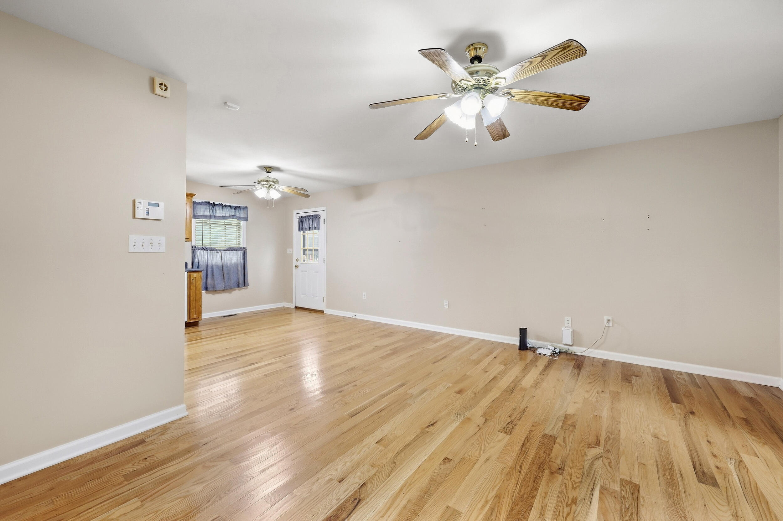 1443 Wisemantown Road Property Photo 6