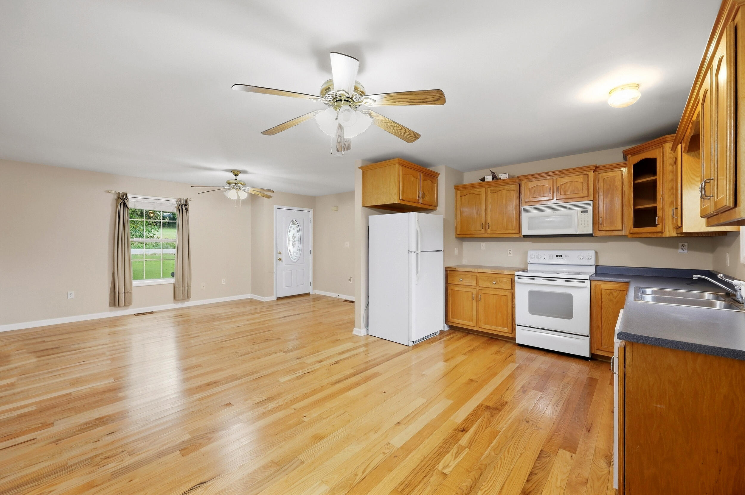 1443 Wisemantown Road Property Photo 7